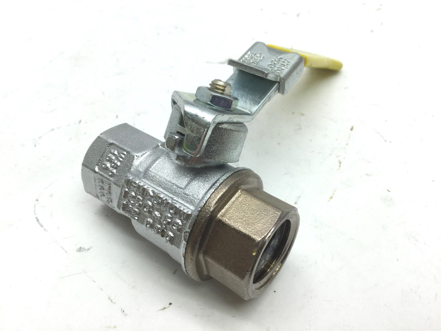 Used Apollo Chrome Plated Brass Ball Valve 1/2" NPT Locking Handle PN30W-MOP5