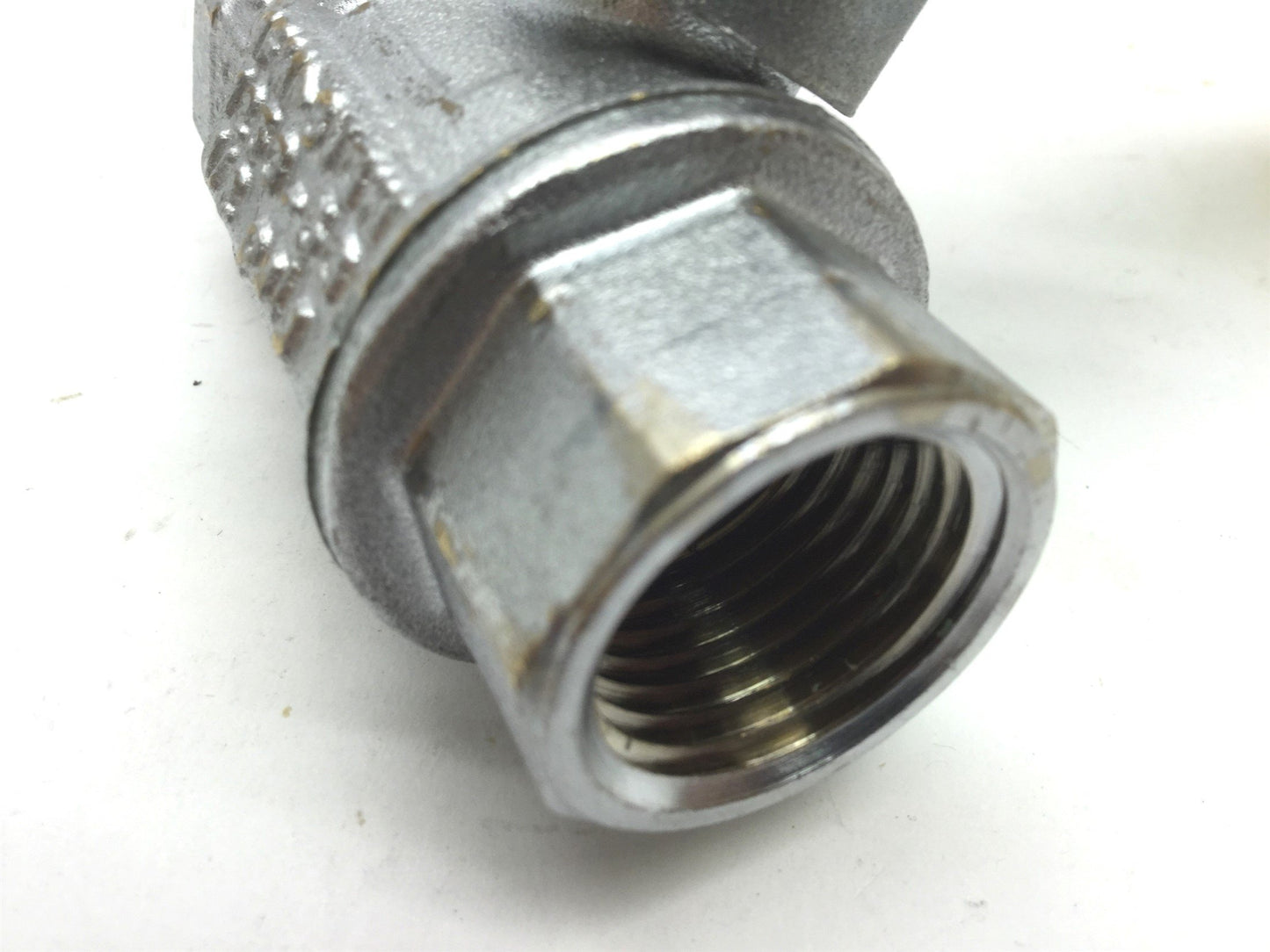 Used Apollo Chrome Plated Brass Ball Valve 1/2" NPT Locking Handle PN30W-MOP5