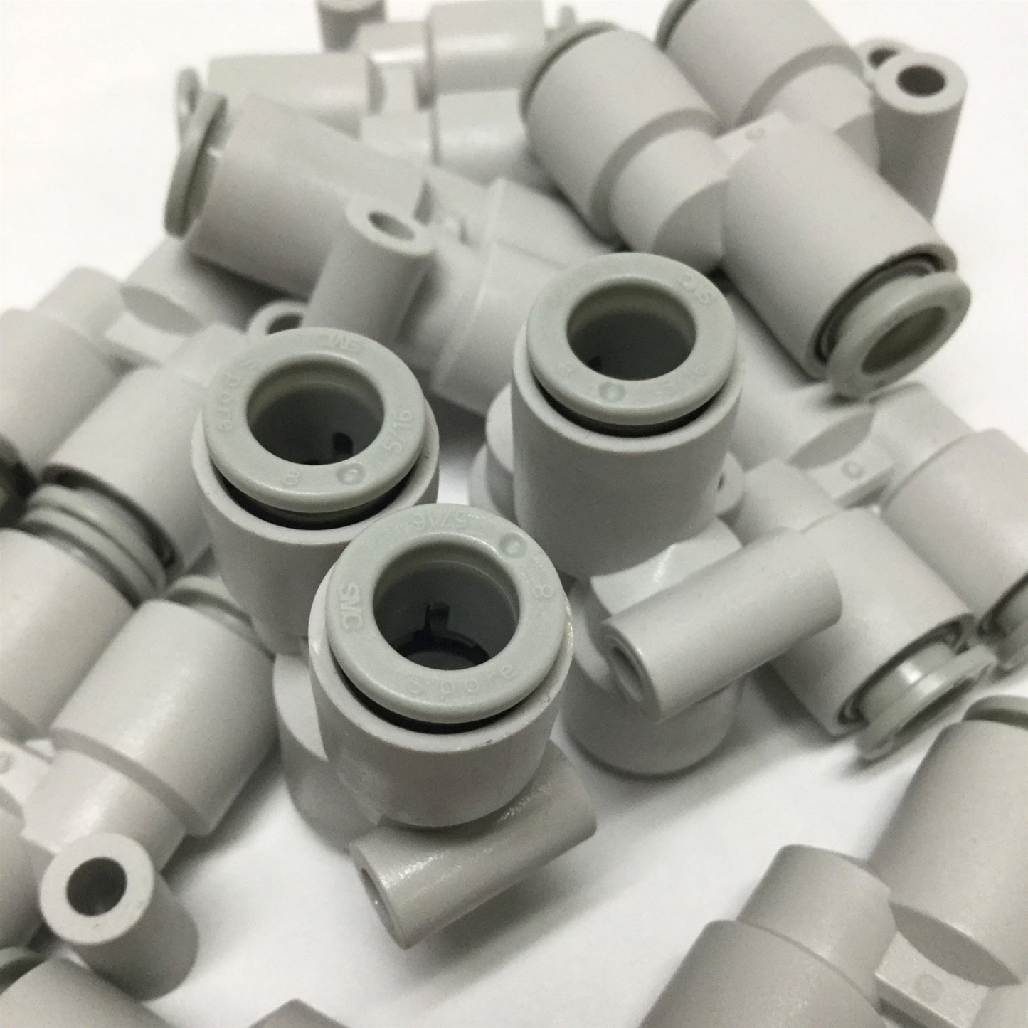 New – Open box Lot of 12 SMC KQ2U08-00 One-Touch Branch Y Union Split Connector Fittings 8mm