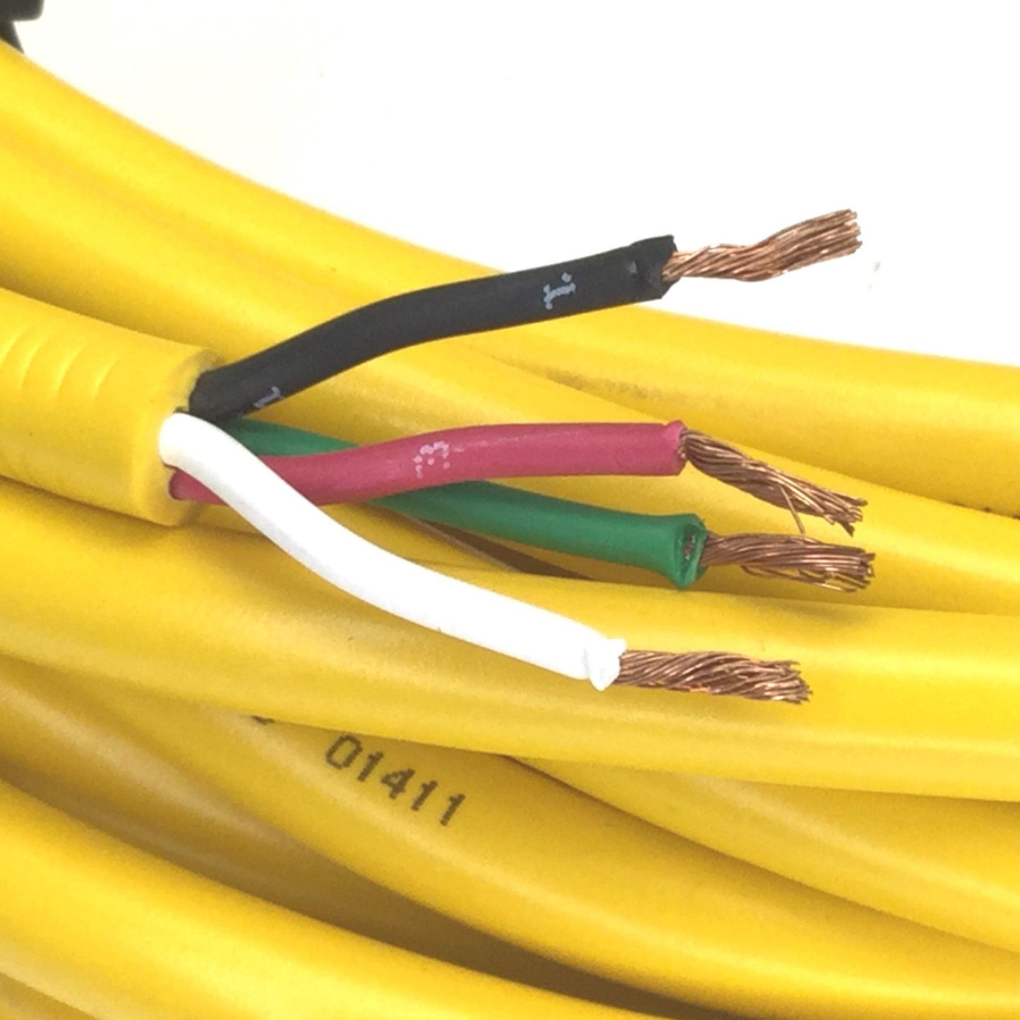 New – Open box Mencom MIN-4FP-30 Sensor Cordset, MIN Size, Length: 30', 4-Pin Female