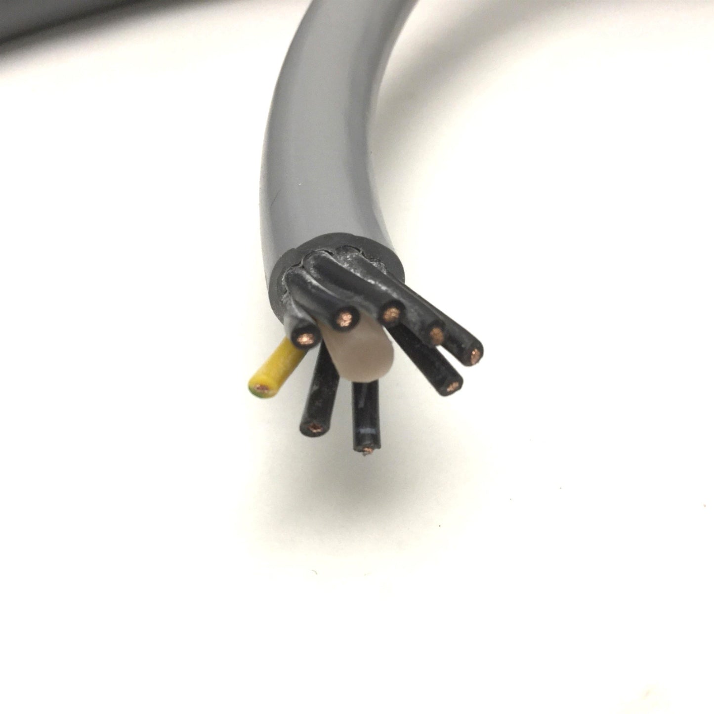 New Alpha Wire 65009 Xtra-Guard Multi-conductor Control Cable, 20 AWG, 600V, 25 Feet