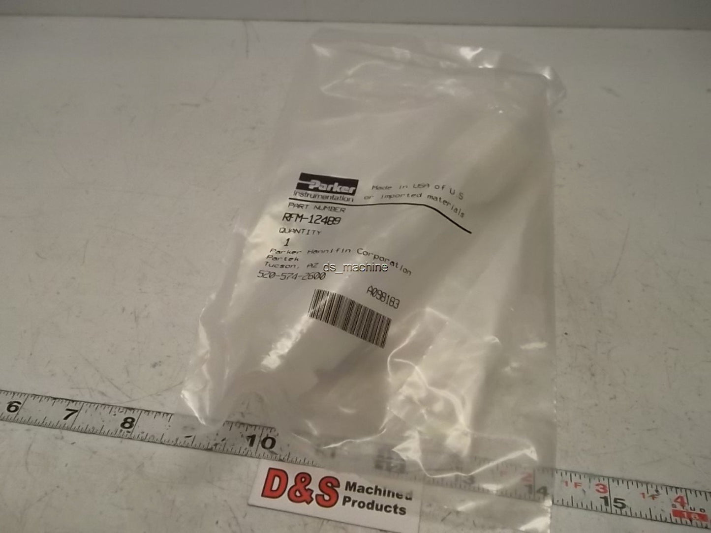 New Parker PFA Teflon Fitting RFM-12489