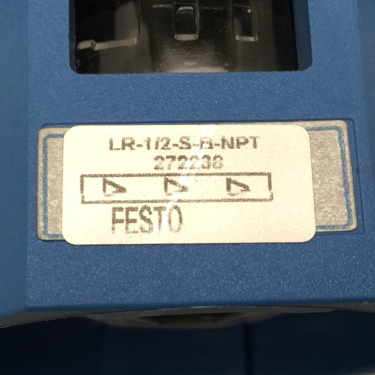 New – Open box Festo LR-1/2-S-B-NPT Regulator With 160psi Gauge, Control Pressure: 0.5-12bar