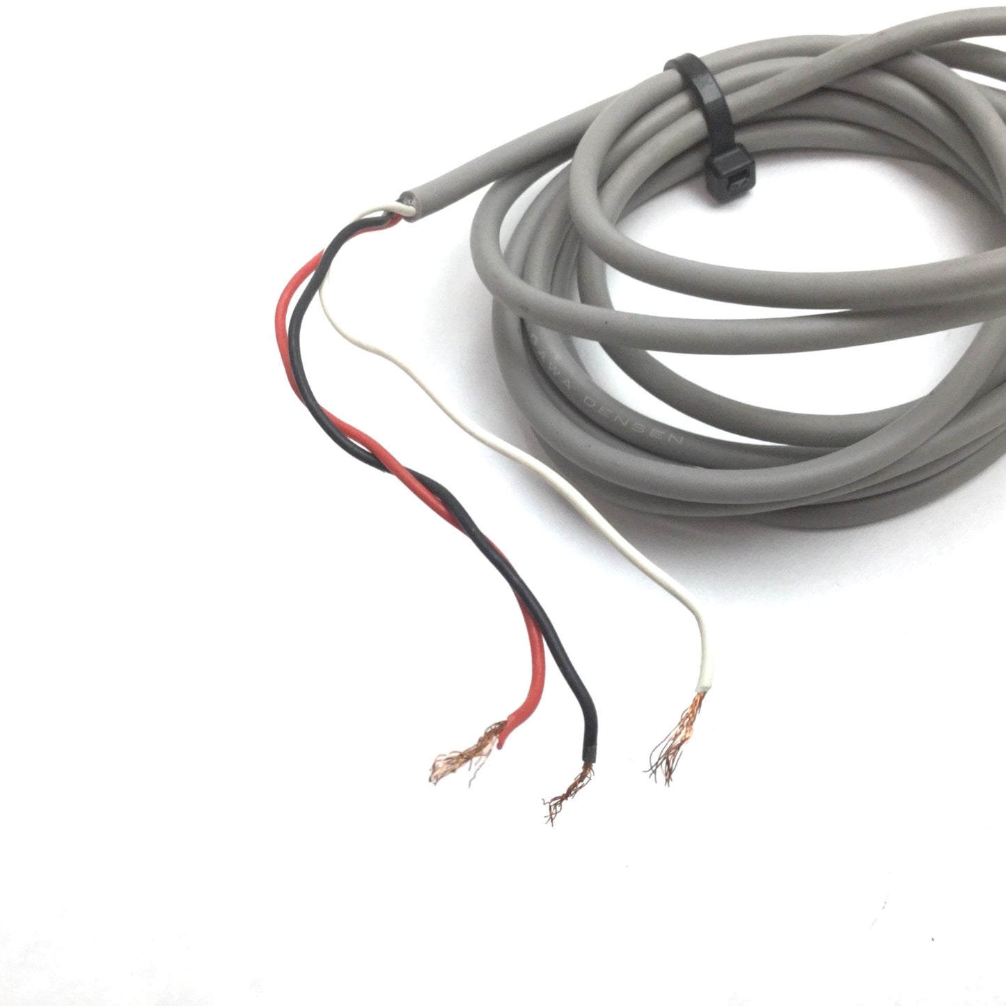 Used Omron E2K-X4ME Capacitive Proximity Sensor, Range: 4mm, Output: NPN, 12-24VDC
