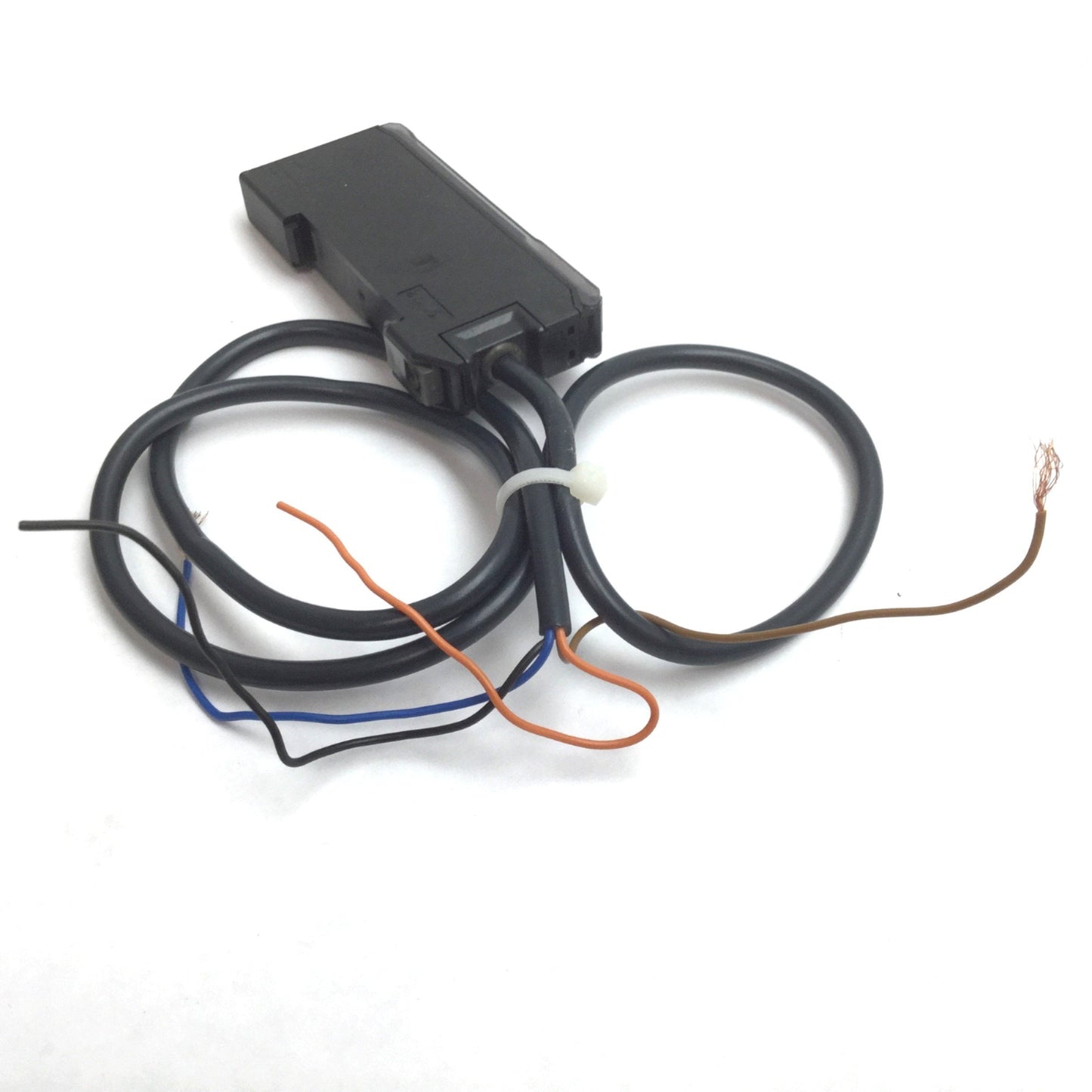Used Omron E3X-DA11AN-S Fiber Optic Sensor Amplifier, Supply: 12-24VDC, Output: NPN