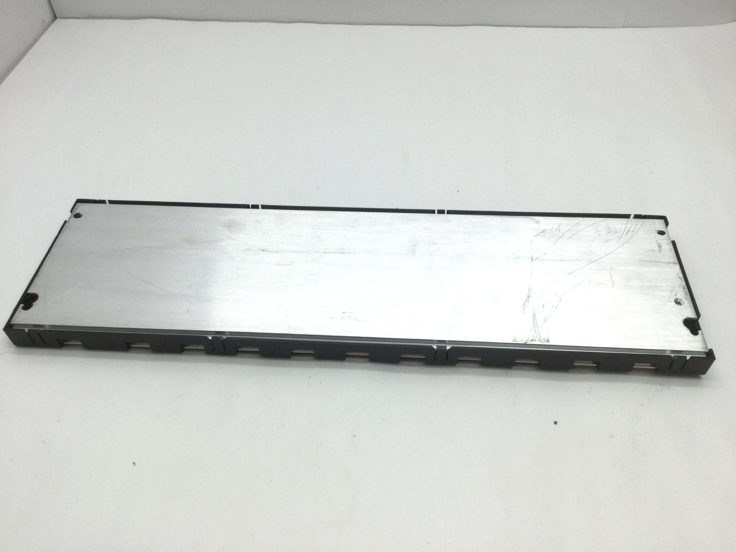 Used GE Fanuc IC693CHS391N Series 90-30 PLC Base, 10 Slot, 1x CPU, 9x Non-CPU