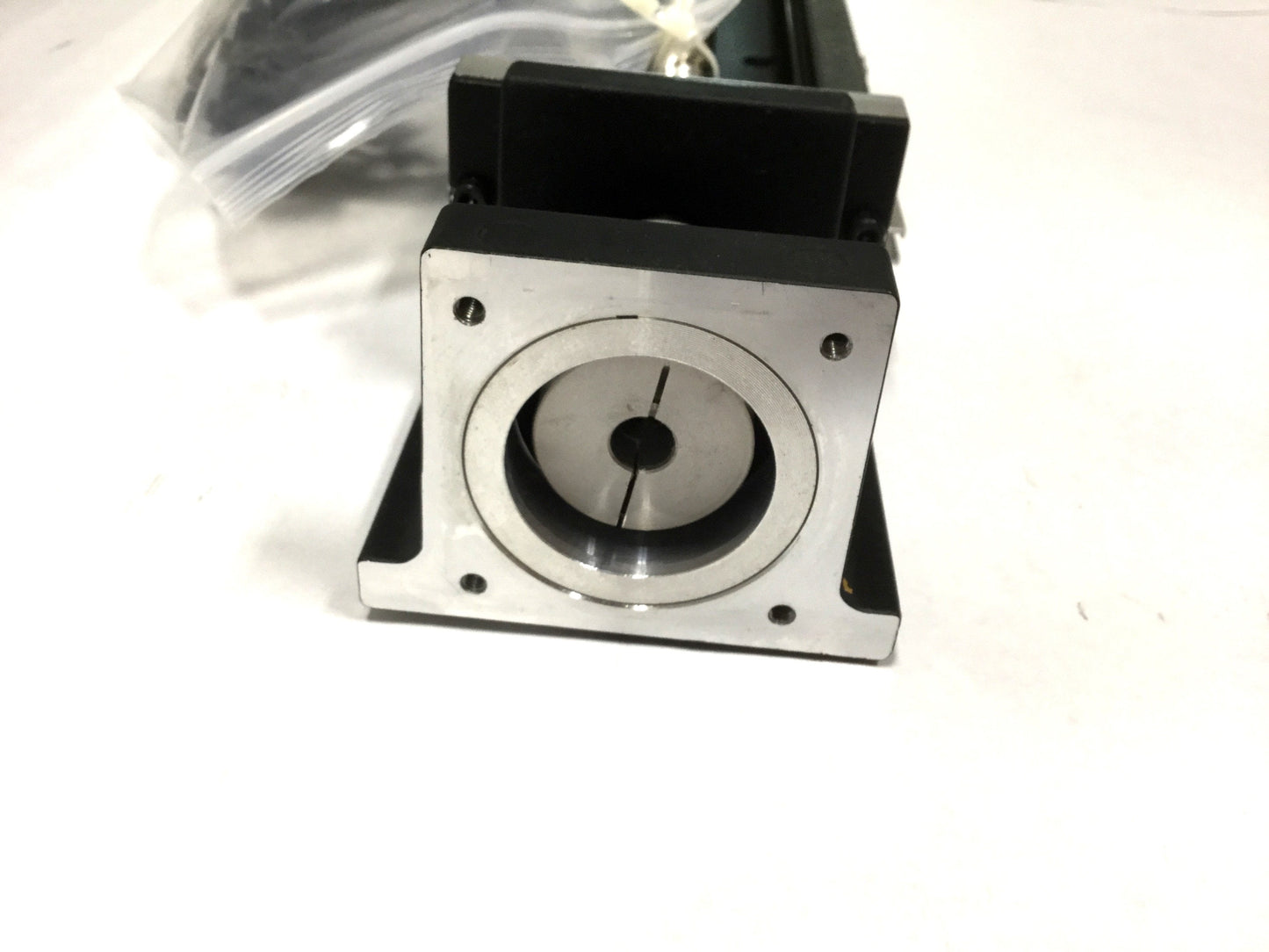 Used THK KR4620A-0590 LM Guide Ball Screw Actuator 590mm Stroke 20mm Lead NEMA 23