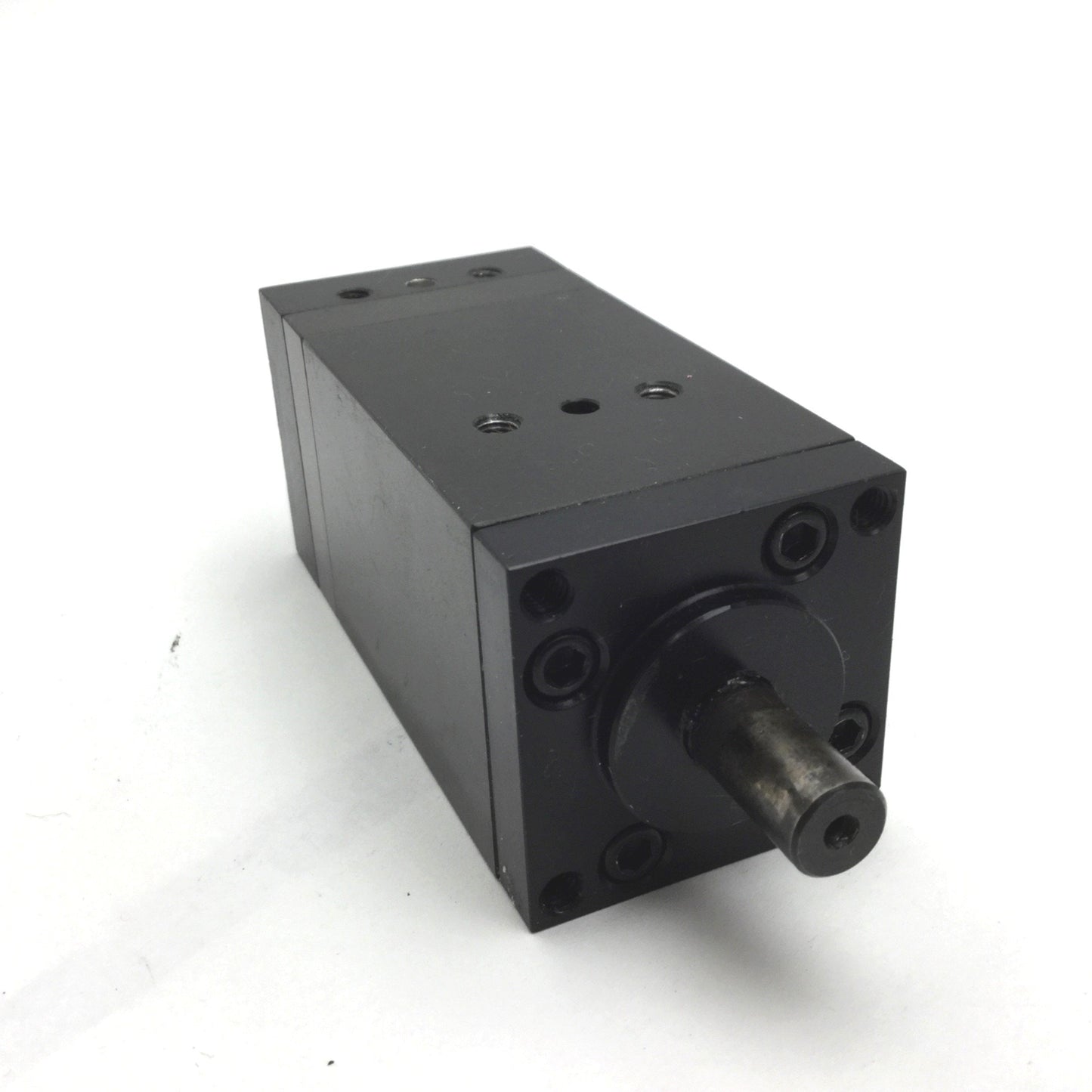 Used Zaytran RAM-10-180 Rotary Actuator, 0.375" Shaft, 180ø Rotation, 10-32 Ports