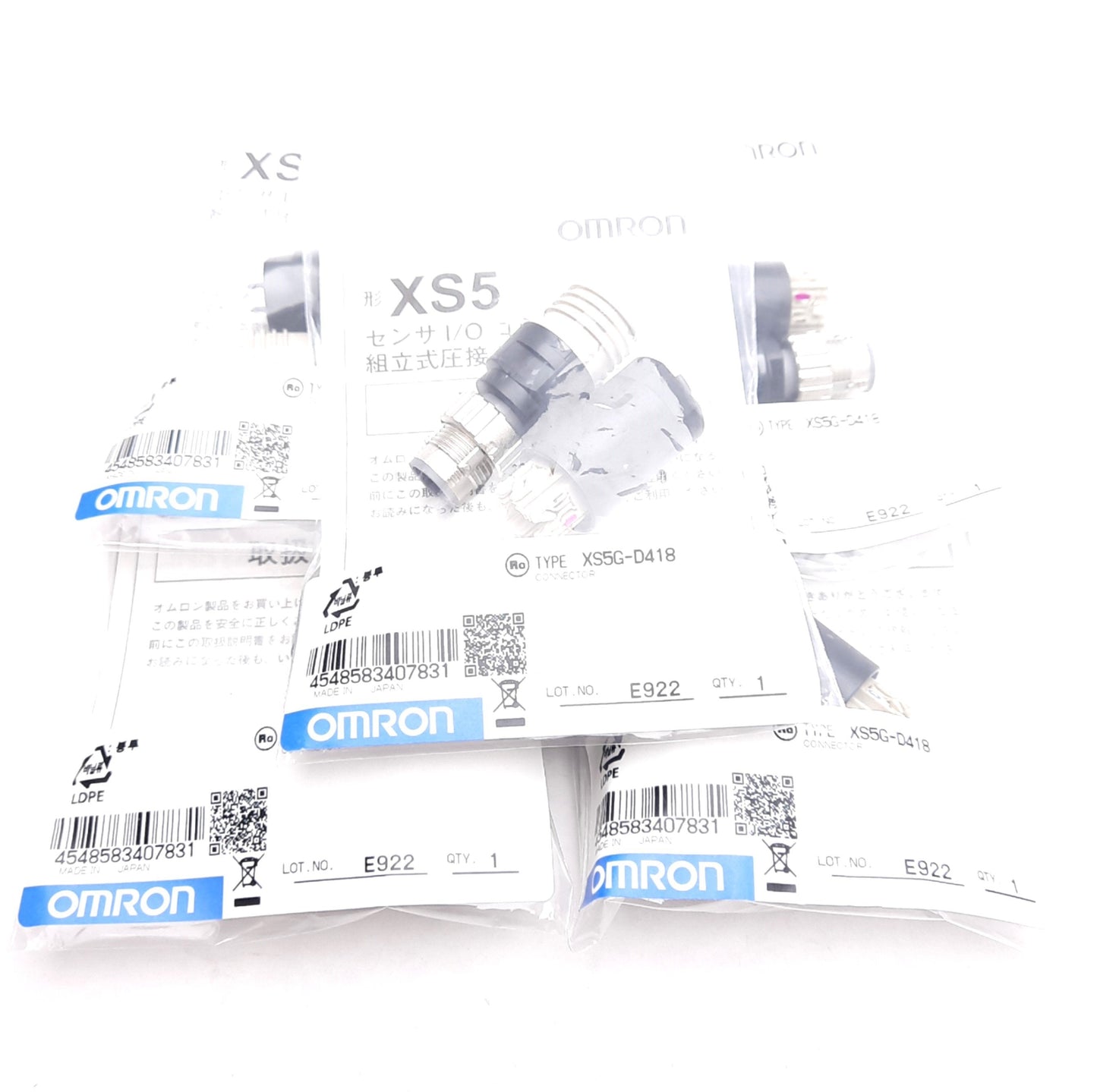 New Lot of 5 Omron XS5G-D418 Circular Metric Connector, 4-Pin Male, M12, 250VDC 4A