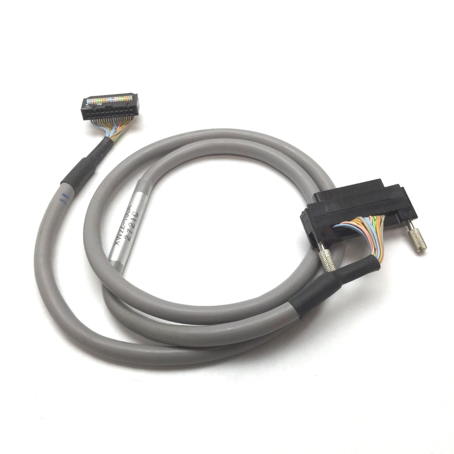 Used Omron XW2Z-100A Connecting Cable for 32-Point Connector-Type I/O Unit, 1m