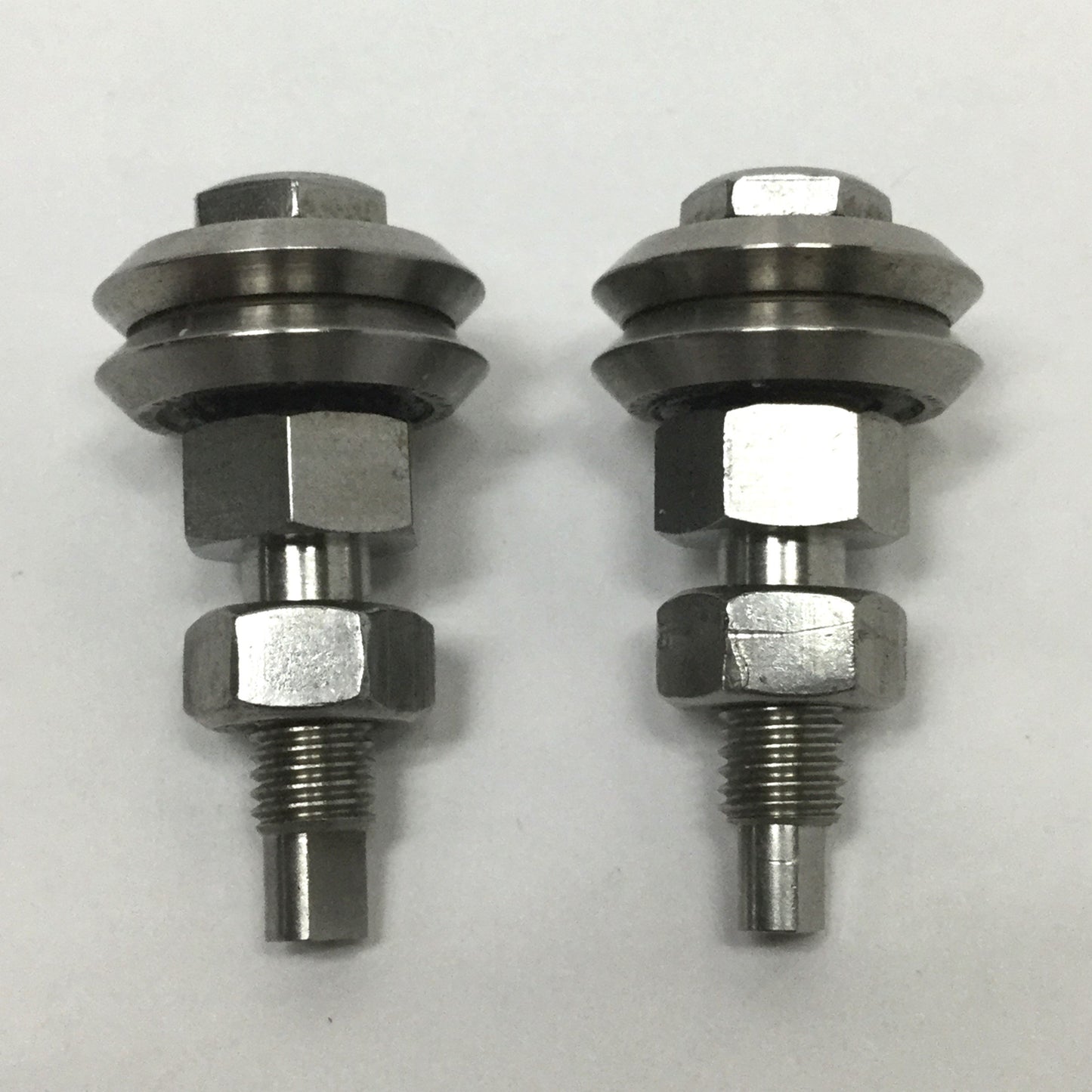 Used Lot of 2 Bishop Wisecarver W1SSX DualVee SS Ball Bearing Guide Wheels w/ Journal