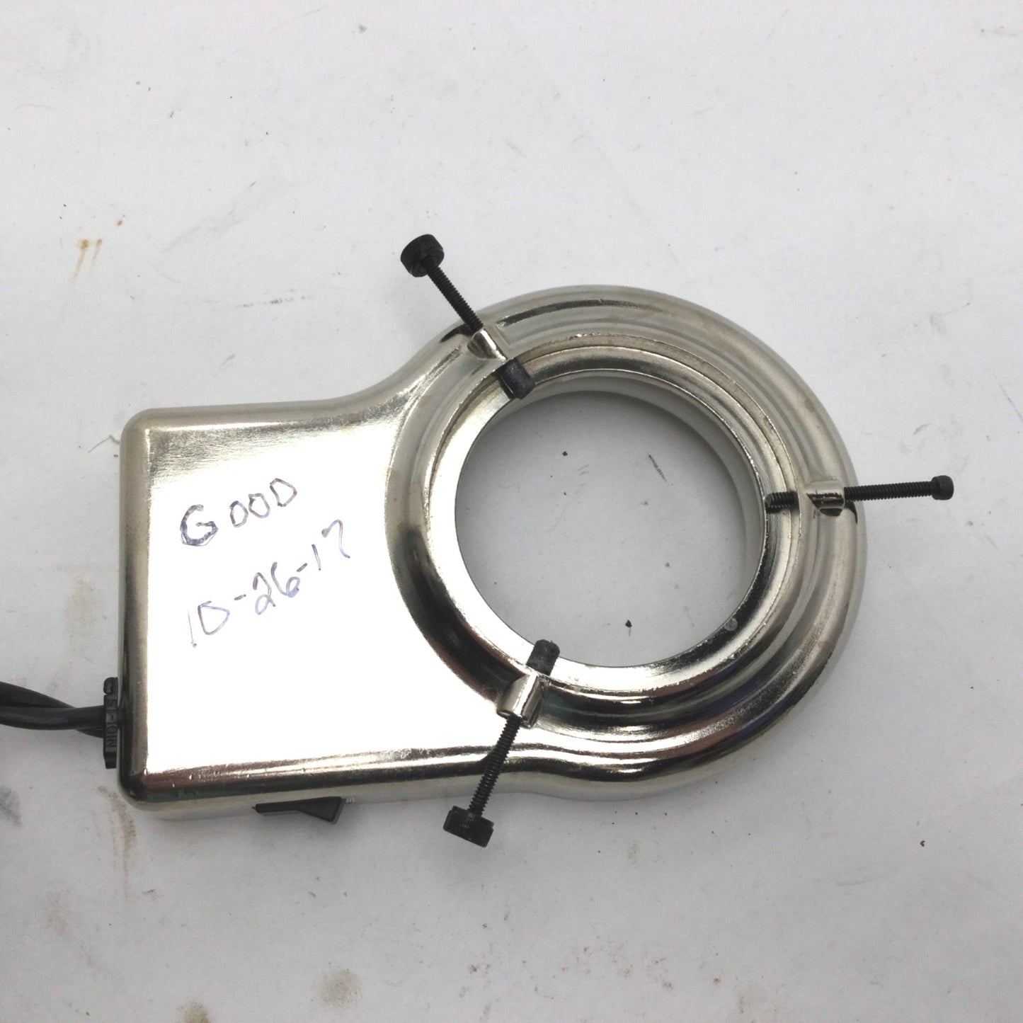 Used Robertson 306240002 Fluorescent Microscope Light, 120V, 60HZ, .28A, w/Bulb
