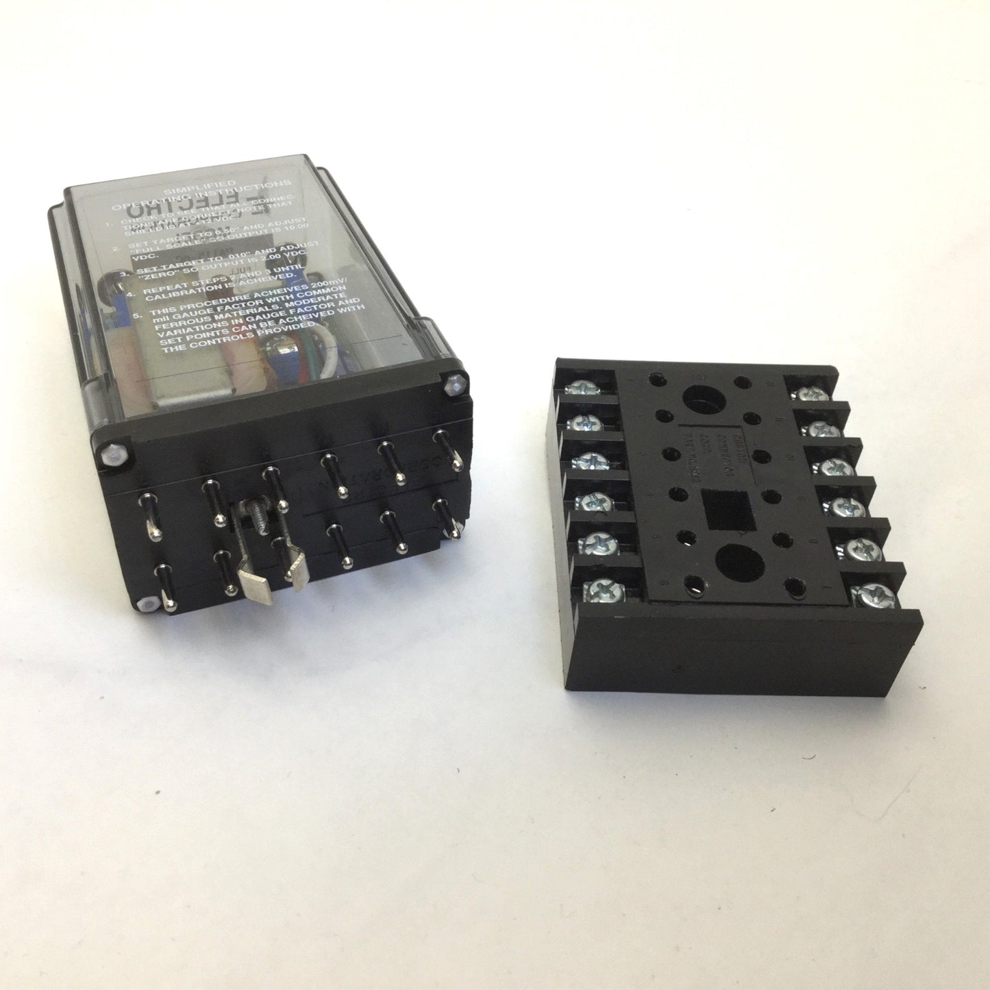 Used Electro Corp PA115-60 Prox Sensor Transducer Input: 115VAC Output: 0-10V @ 1mA