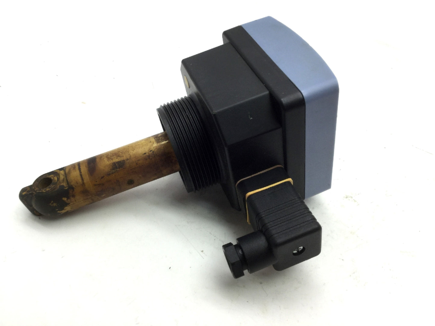 Used Burkert 8226-FPM-PVDF Easy CON Digital Inductive Conductivity Sensor 4-20 mA