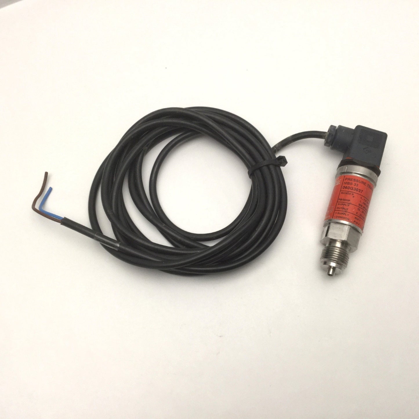 Used Danfoss MBS 33 060G3037 Pressure Transmitter Range: 0-1.6bar Output: 4-20mA