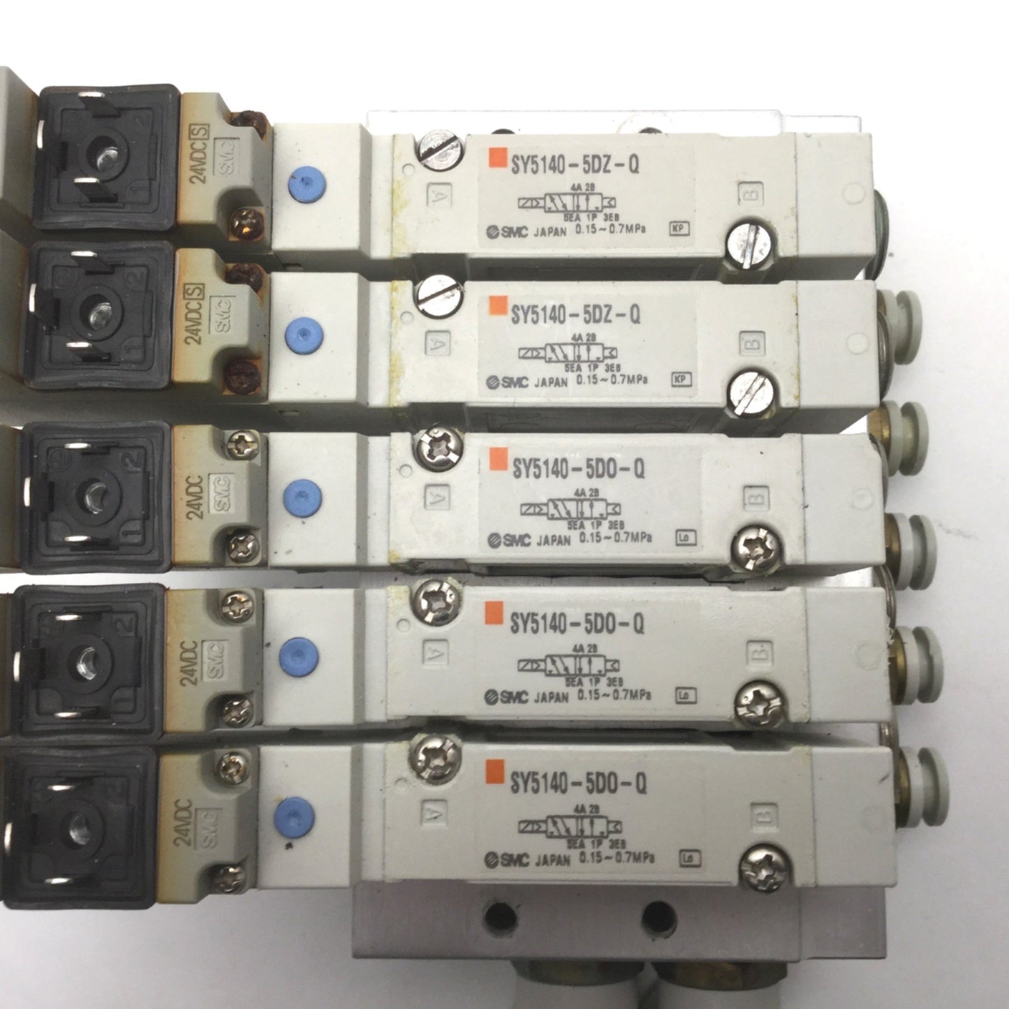 Used Bank of SMC SY5140-5DZ-Q/SY5140-5DO on SMC SS5Y5-Q1J117 Manifold 10mm IN 6mm Out