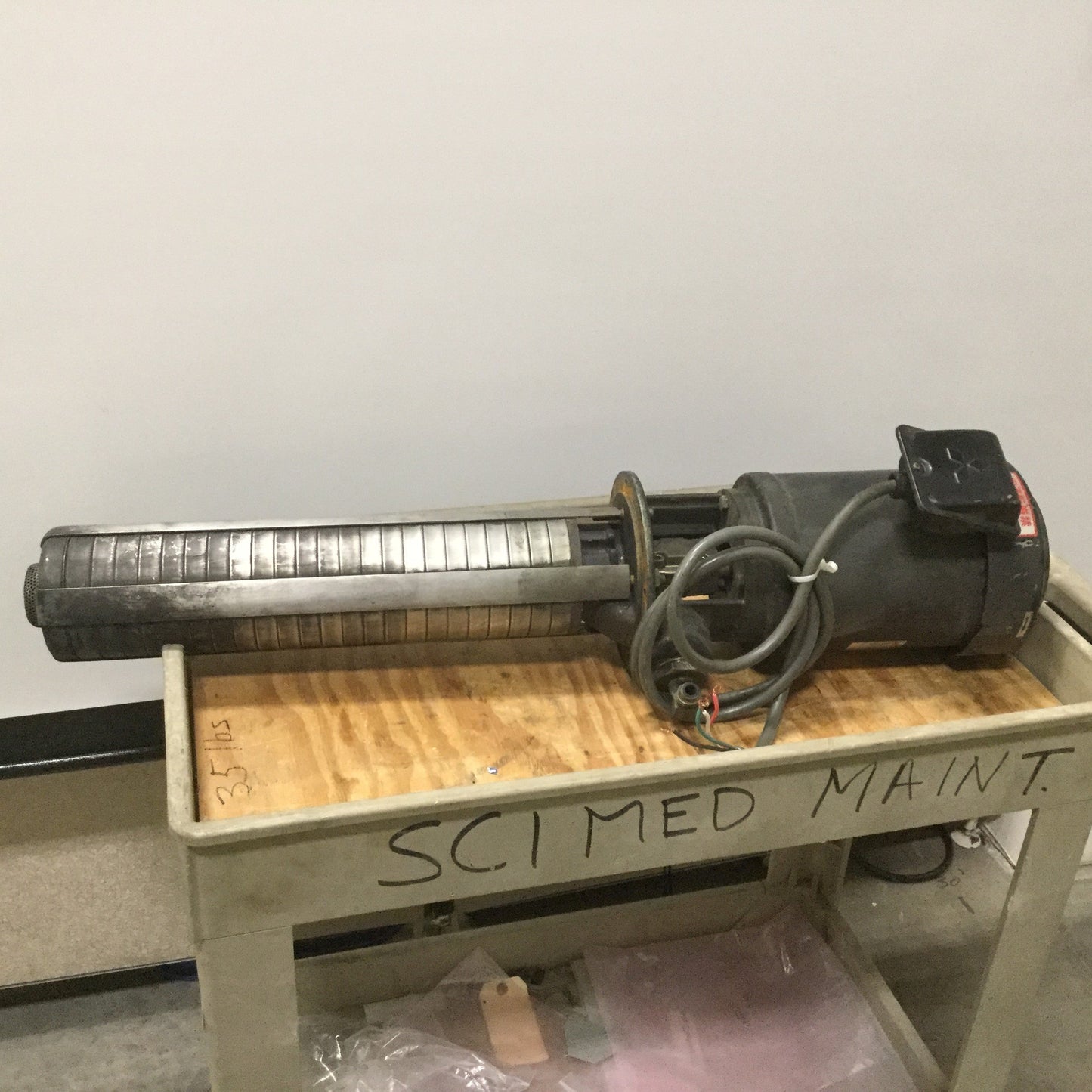 Used GRUNDFOS CRK2-220/14 Vertical Multi-Stage Coolant Pump 20GPM 3Ø 200-220VAC 7.8A