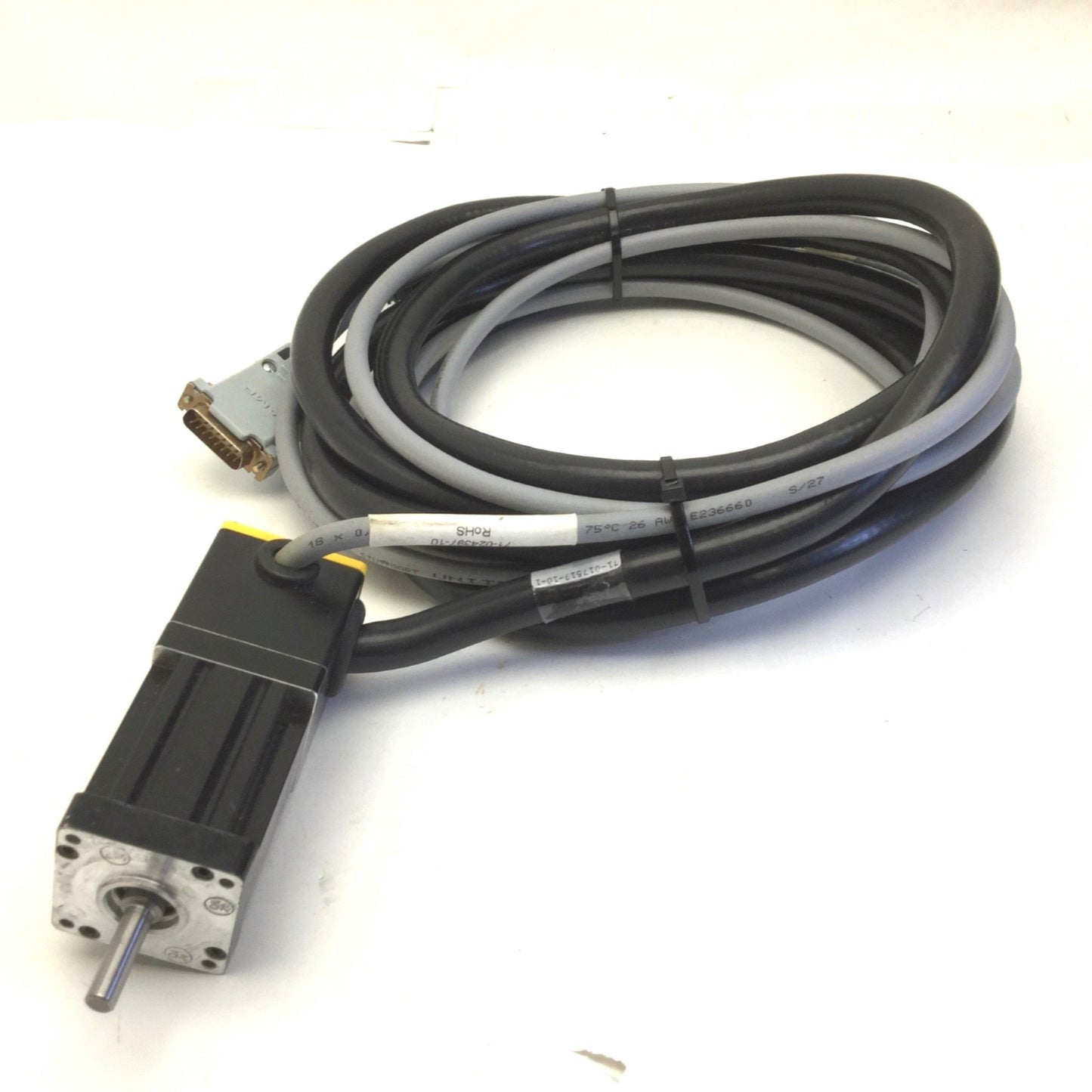 Used Parker CM161AE-00611 Compumotor Servo Motor 170V, 1.98A, With Cables, Rev A