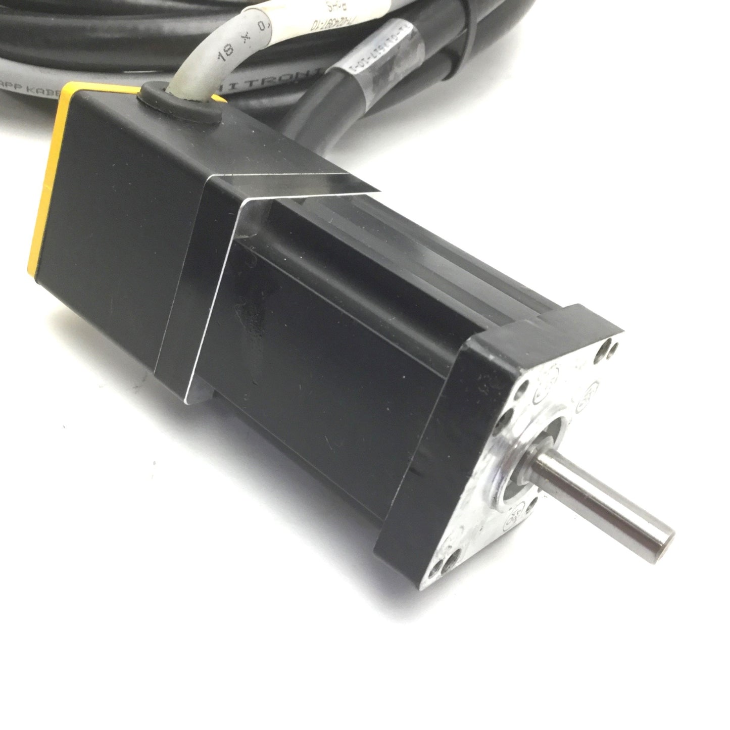 Used Parker CM161AE-00611 Compumotor Servo Motor 170V, 1.98A, With Cables, Rev A