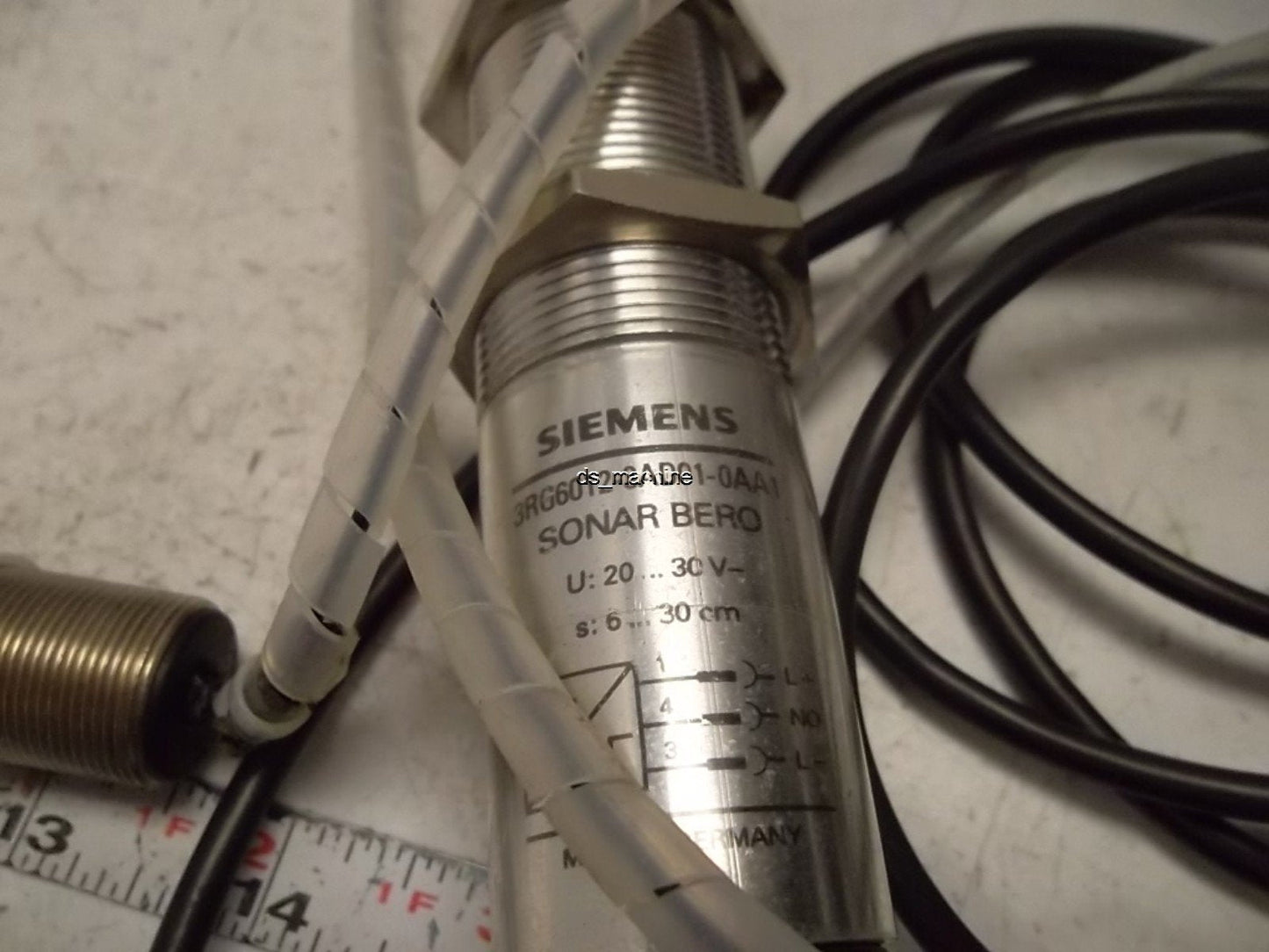 Used Siemens 3RG6012-3AD01-0AA1 Ultrasonic Sensor