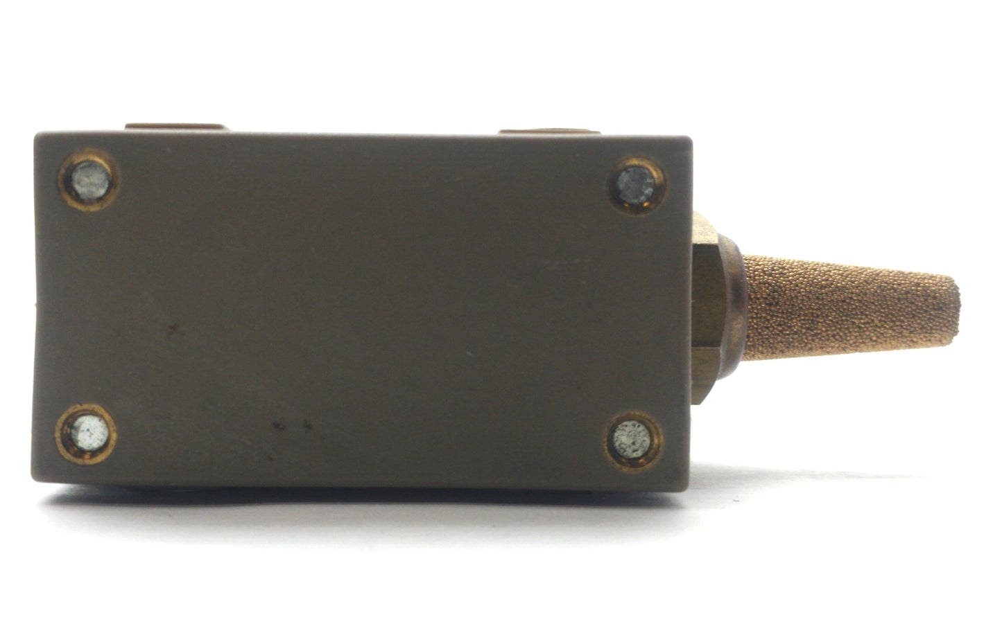 Used Burkert 456-G-06.0-B Solenoid Valve, 2x 2-Way, 2-7bar, 3/8"NPT, 24VAC 2W