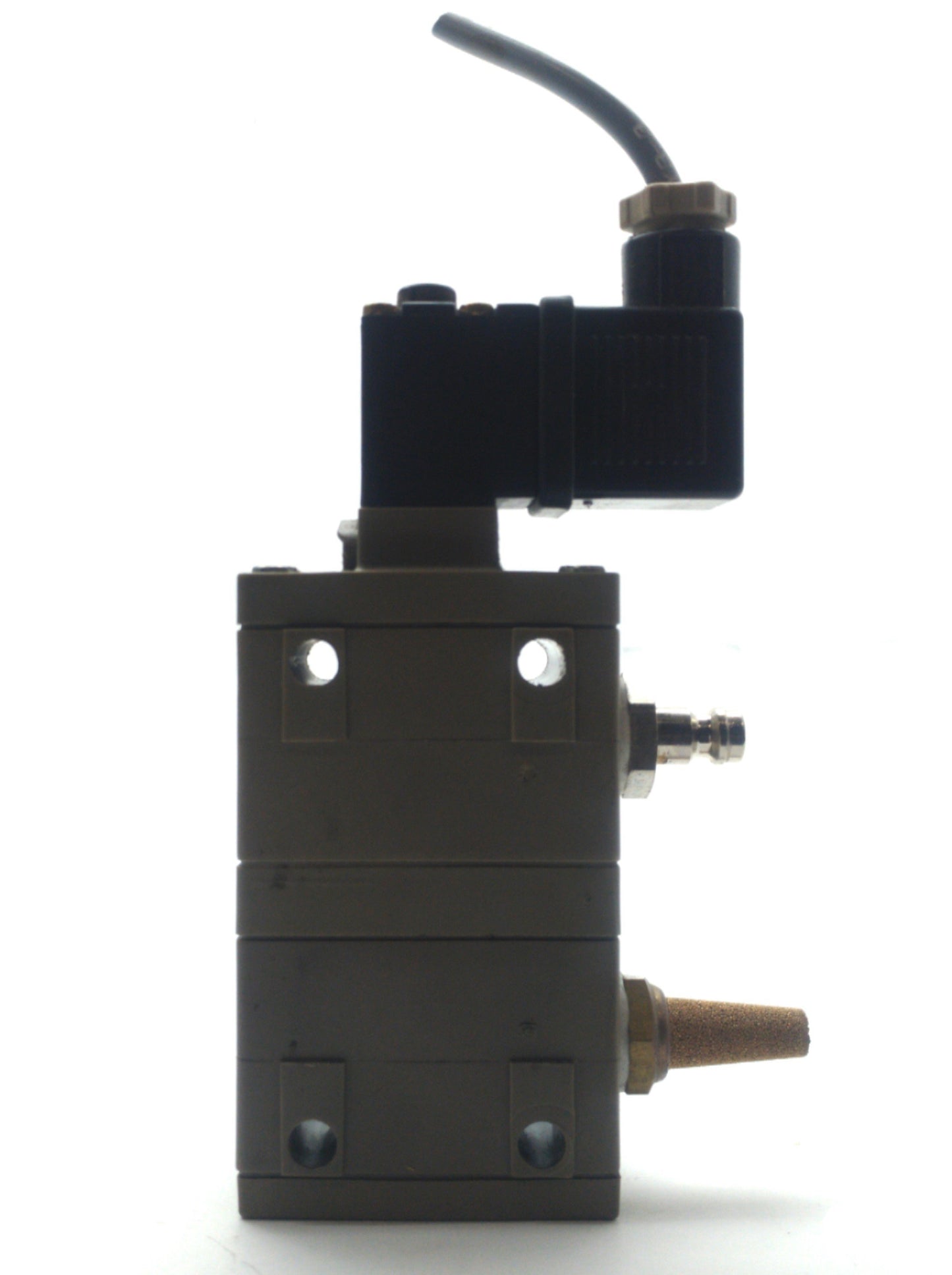 Used Burkert 456-G-06.0-B Solenoid Valve, 2x 2-Way, 2-7bar, 3/8"NPT, 24VAC 2W