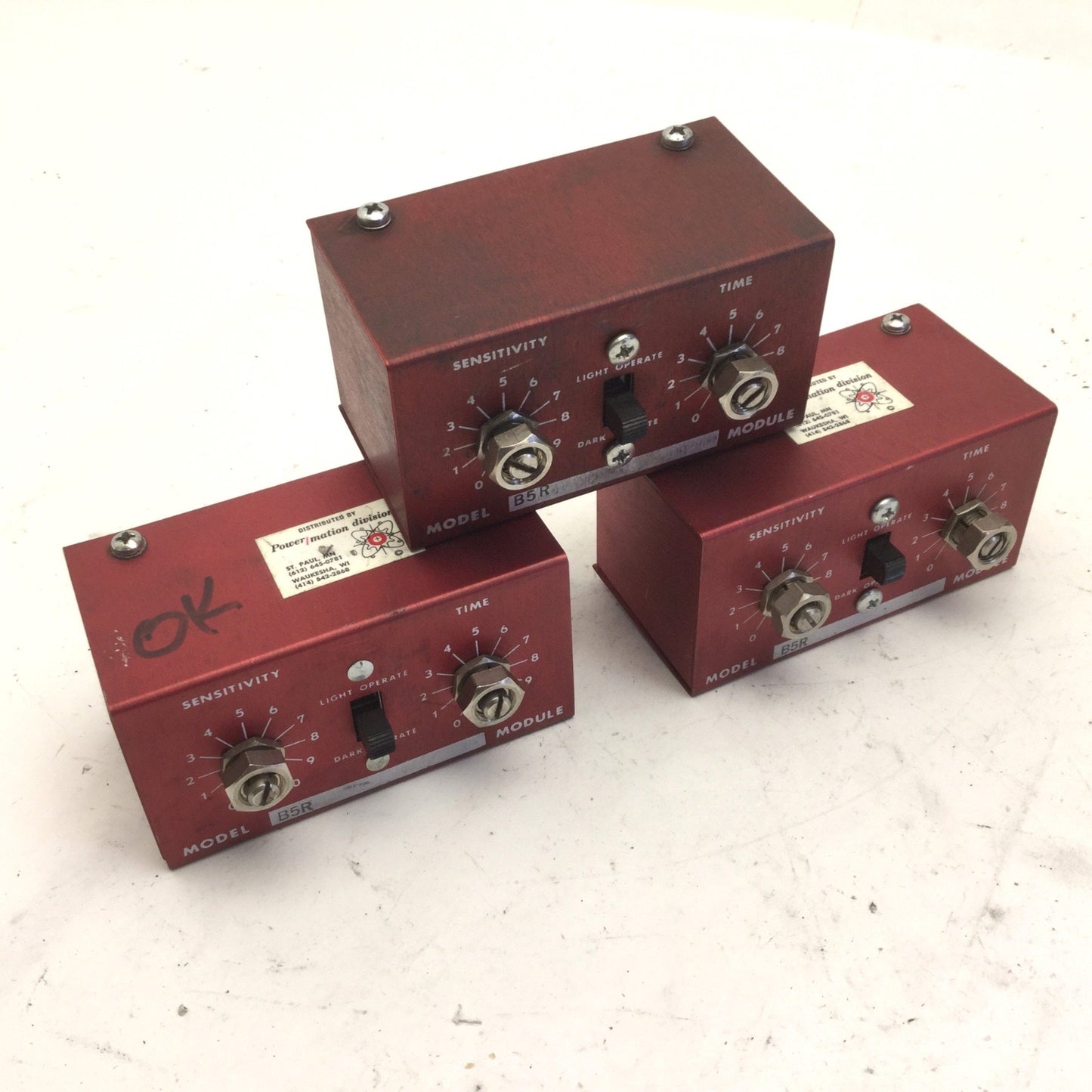 Used Lot of 3 Banner B5R Logic Module Photoelectric Amplifier, In: 11-14VAC/12-18VDC