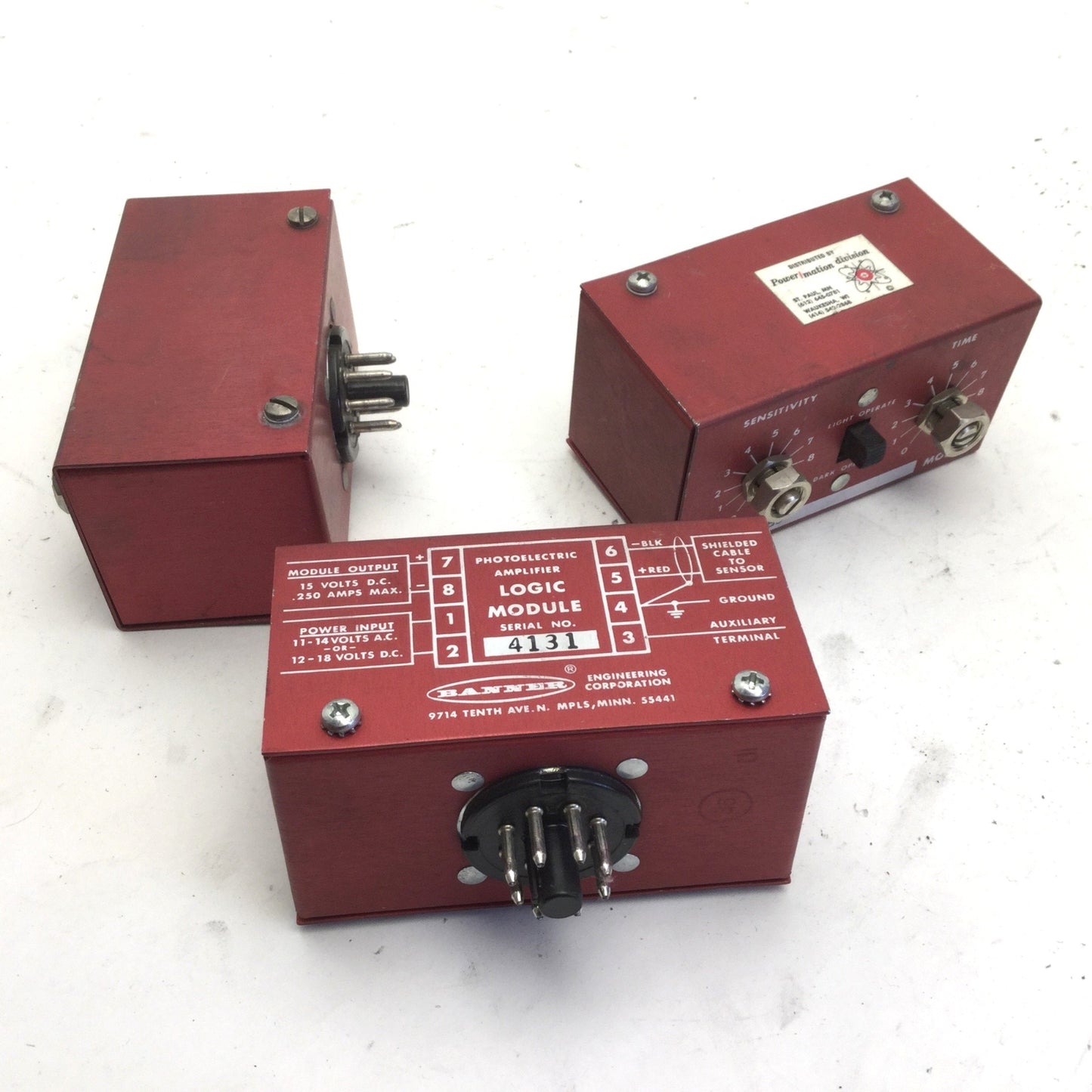 Used Lot of 3 Banner B5 Photoelectric Amplifier Sensor Logic Plug Module, Out: 15VDC