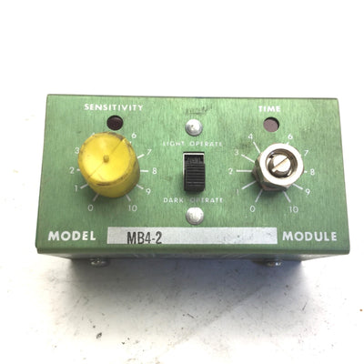Used Banner B4-2 Photoelectric Amplifier Logic Plug Module, Out: 15VDC, .25A Max