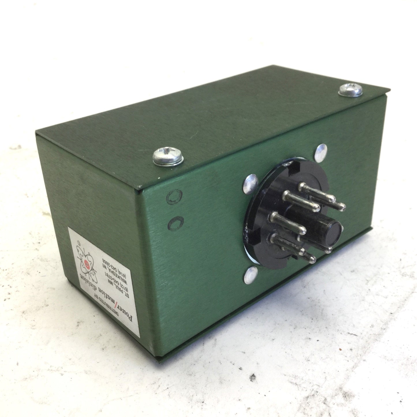 New Banner B4-2L Photoelectric Amplifier Logic Plug Module, Out: 15VDC, .25A Max
