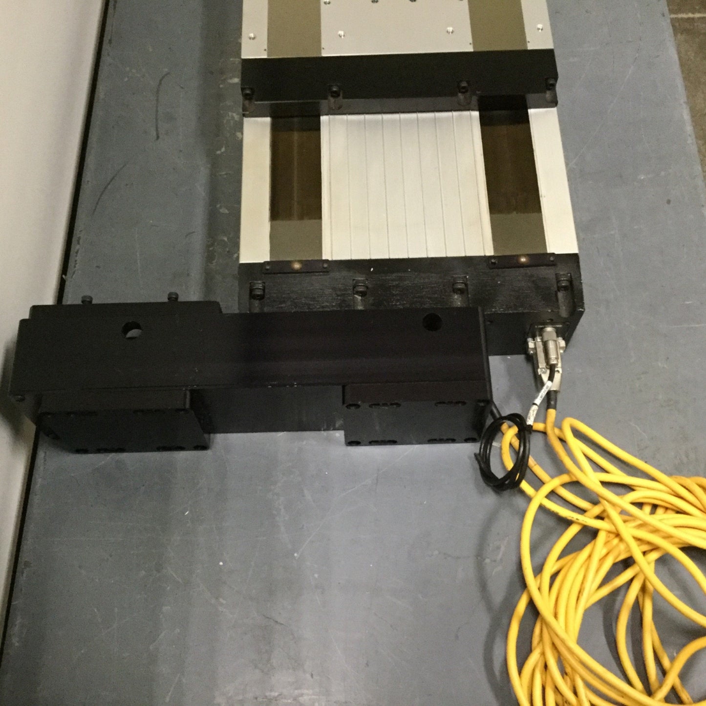 Used Parker 412T01XRMS 412XR Series Linear Actuator 150mm Travel 5mm Lead W/O Encoder