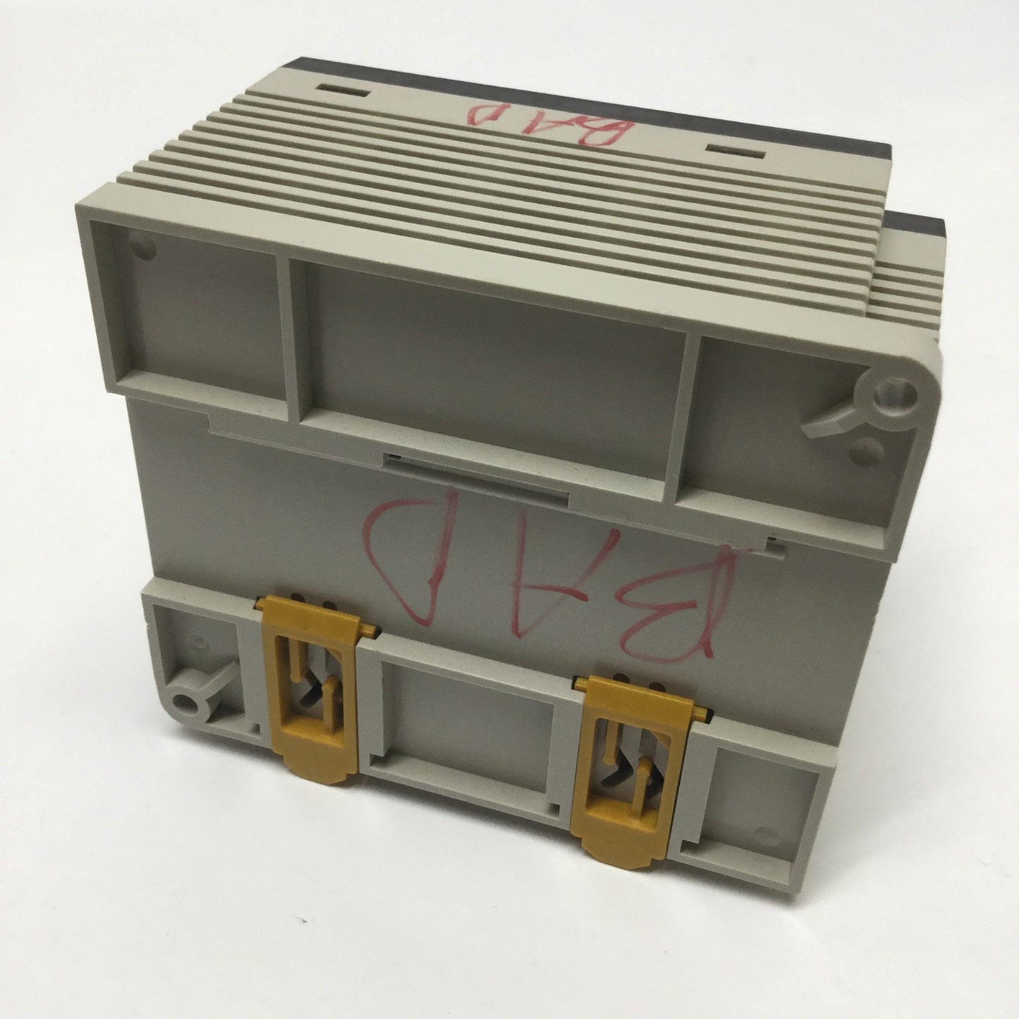 For Parts Omron V600-CA5D02 Industrial RFID System 2-Channel ID Controller *For Parts*