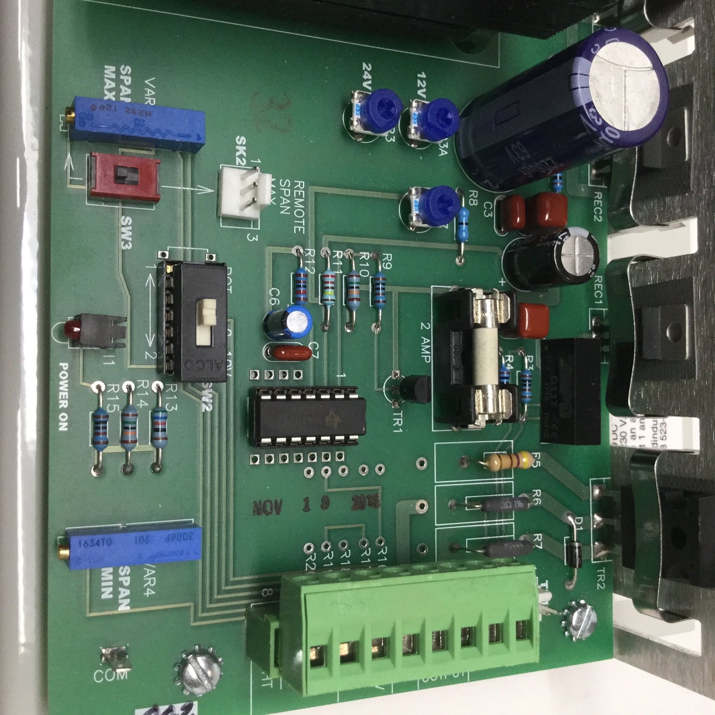 For parts or not working Placid PS-24-2 Constant Current Power Supply 220VAC IN, 0-24VDC/0.75A OUT *PARTS