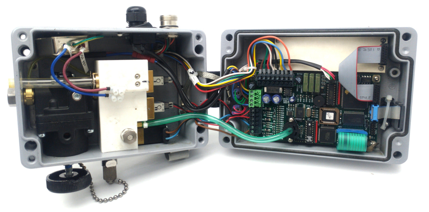 Used CTS Sentinel C-20C Pressure Decay Test System, 0-15PSI, RS232, 24VDC *No Bulb*