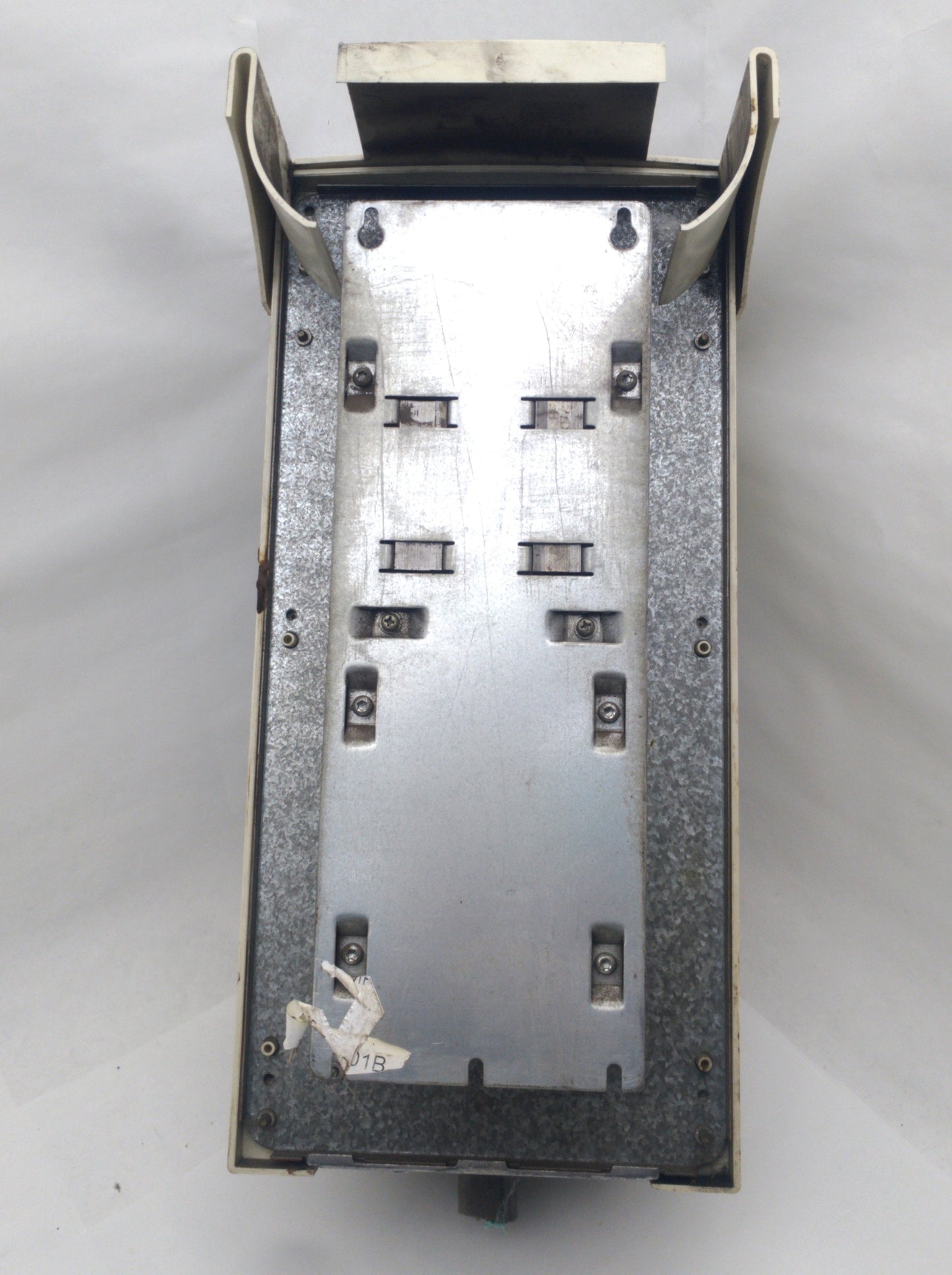 Used ABB ACH550-UH-12A-4+B055 HVAC Variable Frequency Drive 7.5HP NEMA 12 3PH 480VAC