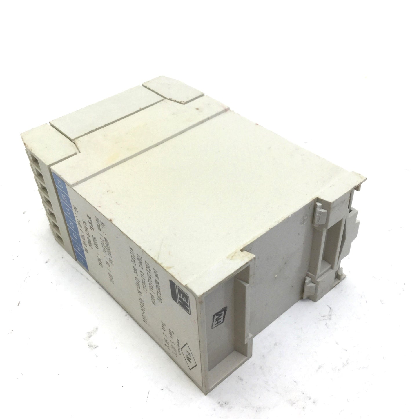 Used Endress + Hauser FTL 320-01B1 Nivotester Level Limit Switch, Voltage: 250VAC, 6A