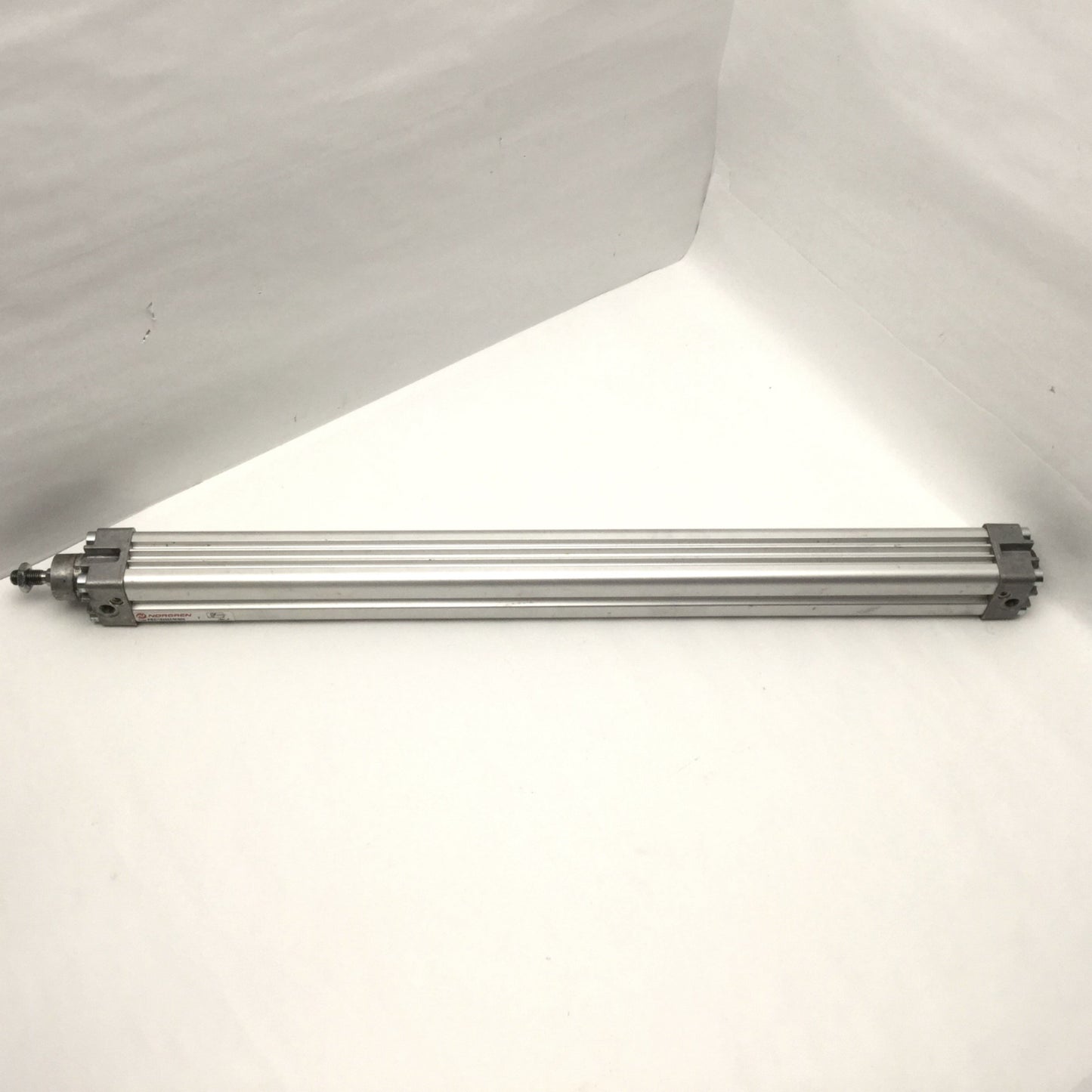 Used Norgren PRA/182032/M/500 Double Acting Cylinder, 32mm Bore, 500mm Stroke 1-16bar