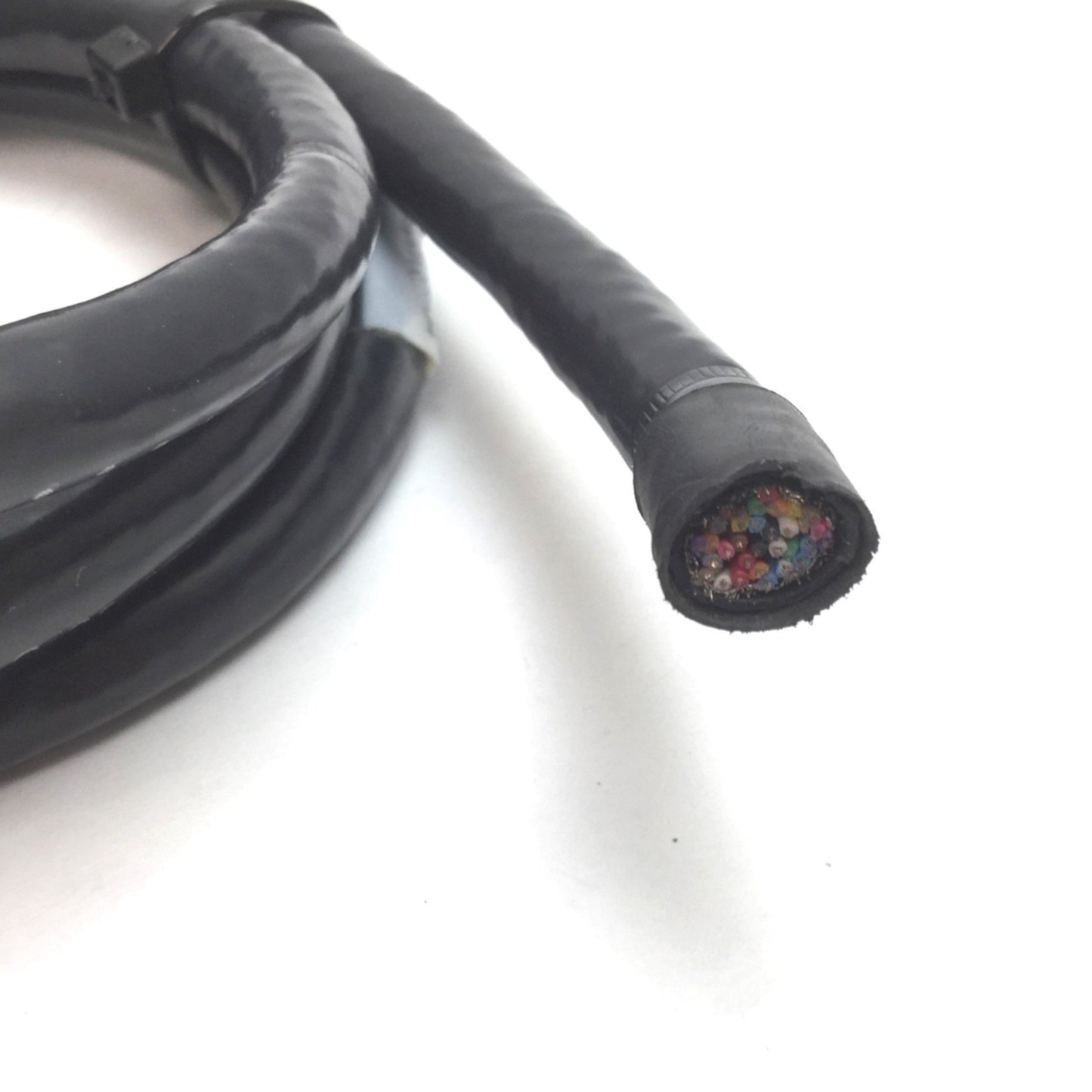 Used Parker 71-017003 Servo Drive Cable, Length 3', 15-Pin D-Sub Male to Flying Leads