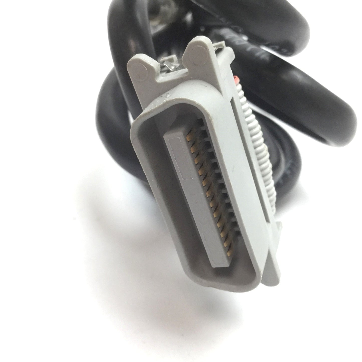 Used Keyence DB25-FS096-001 Digital I/O Cable For Connecting I/O Port on LC-2400, 8ft