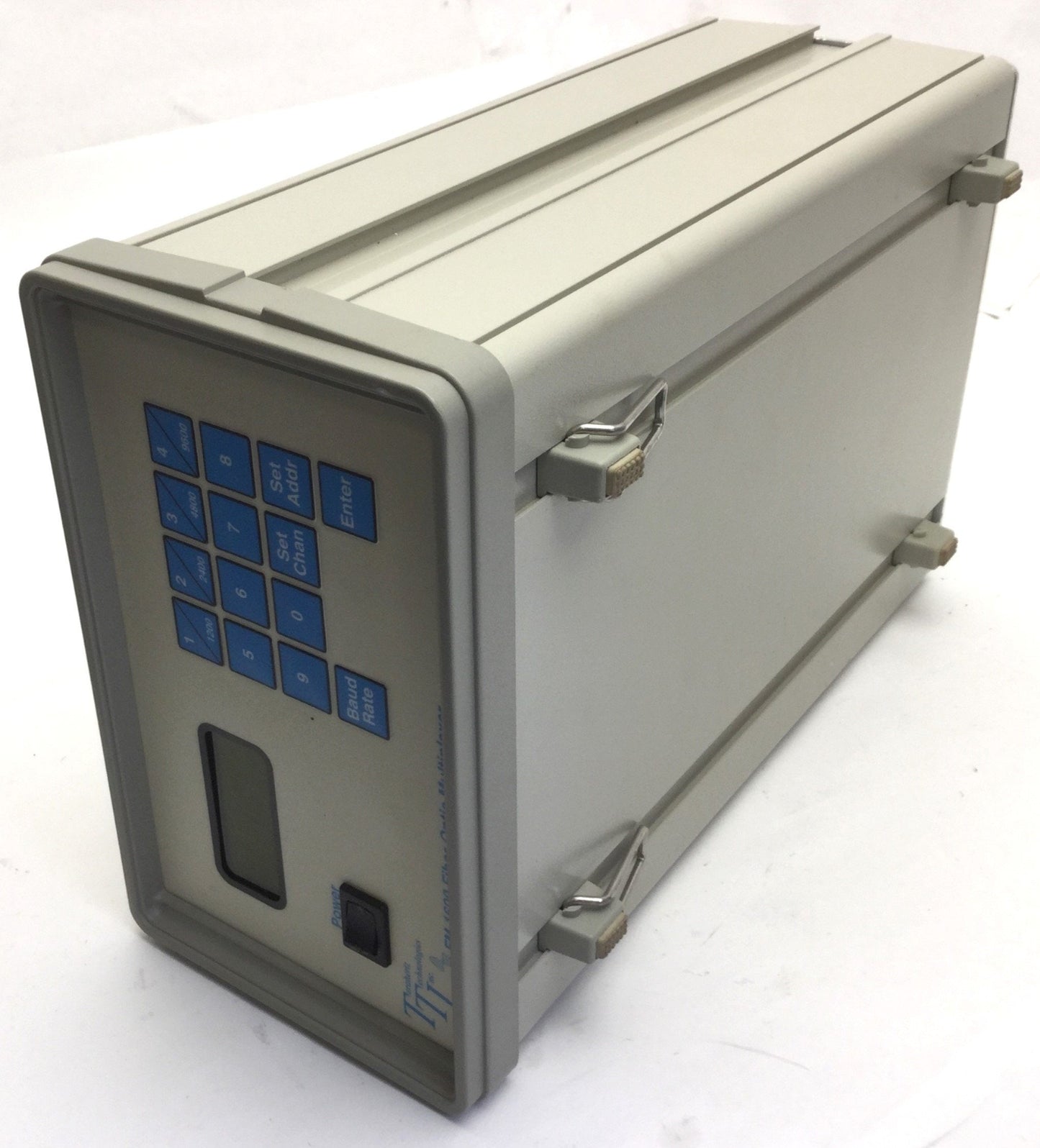 Used Terahertz Technologies Inc FM-1600 Fiber Optic Multiplexer Multiplexer 90-250VAC