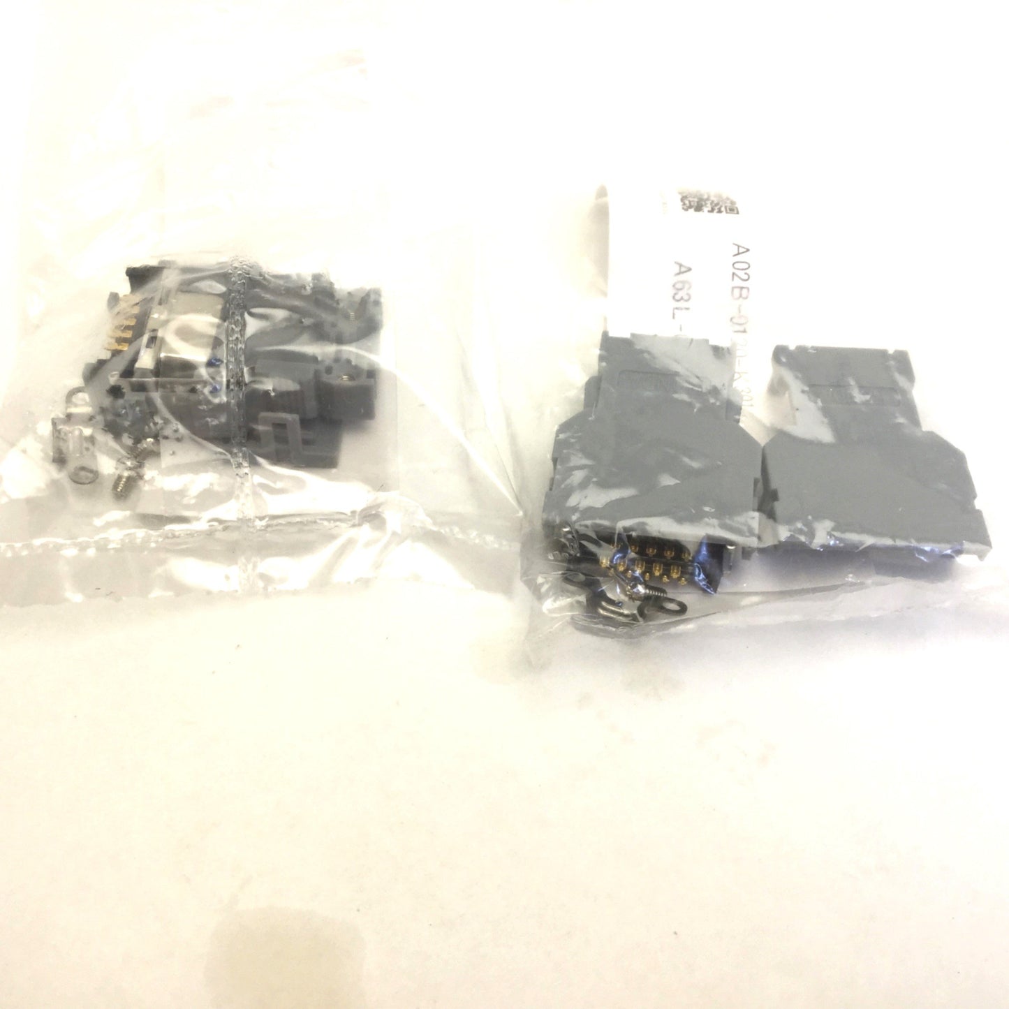 Used Lot of 2 New Honda A02B-0120-K301 Connectors, 20-Pin, A63L-0001-0399/20FS-CA1