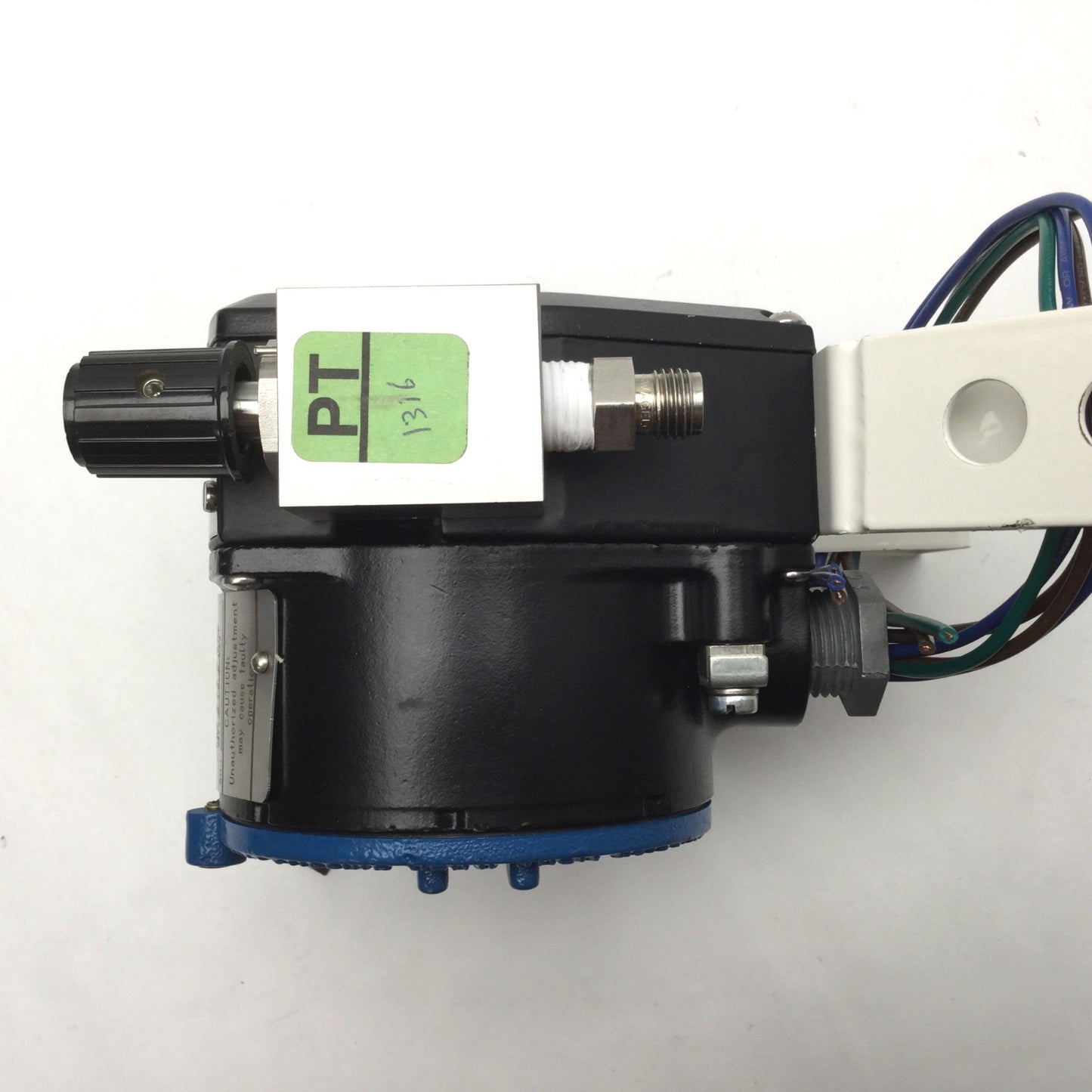 Used Brooks Instrument MT 3750C Ar-Mite Low Flow Armored Flowmeter 1500 PSIG at 250°F