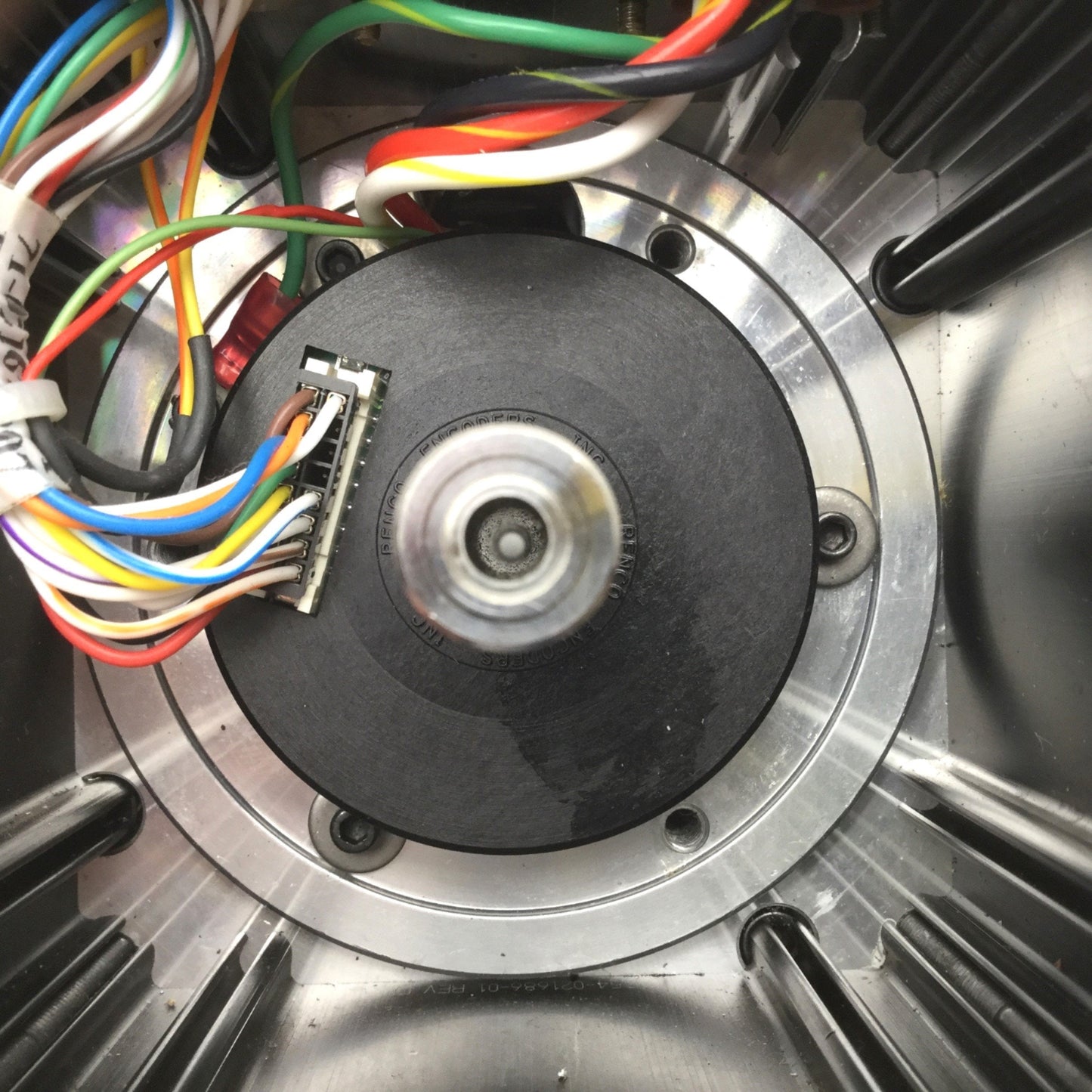 Used Parker CM921XE-5617 Brushless Hollow Shaft Servo Motor 340VDC, 1.4KW, 10,600 RPM