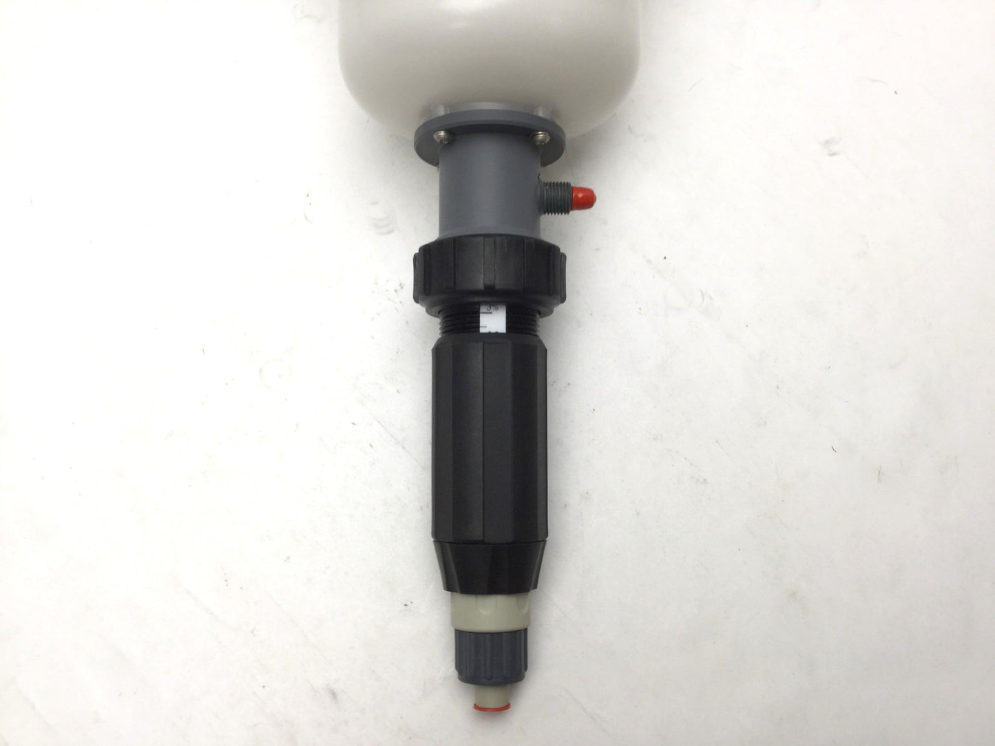 New Dosatron D45REIE3AFPII Water Powered Dosing Unit 0.4-20GPM 1:200 to 1:33 7-70psi