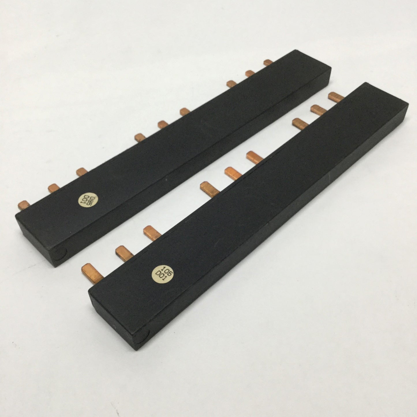 Used Lot of 2 Klockner Moeller B3.1/3-PKZ2 3-Position Buss Bar Connector 600VAC 100A