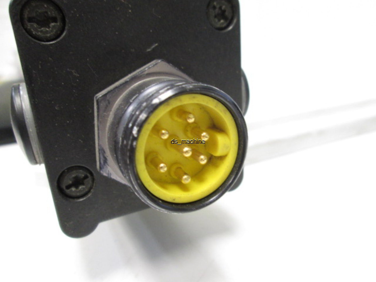 Used Sick FGSE 600-111 Light Curtain Receiver 600mm Detection Area 24VDC 6m Range