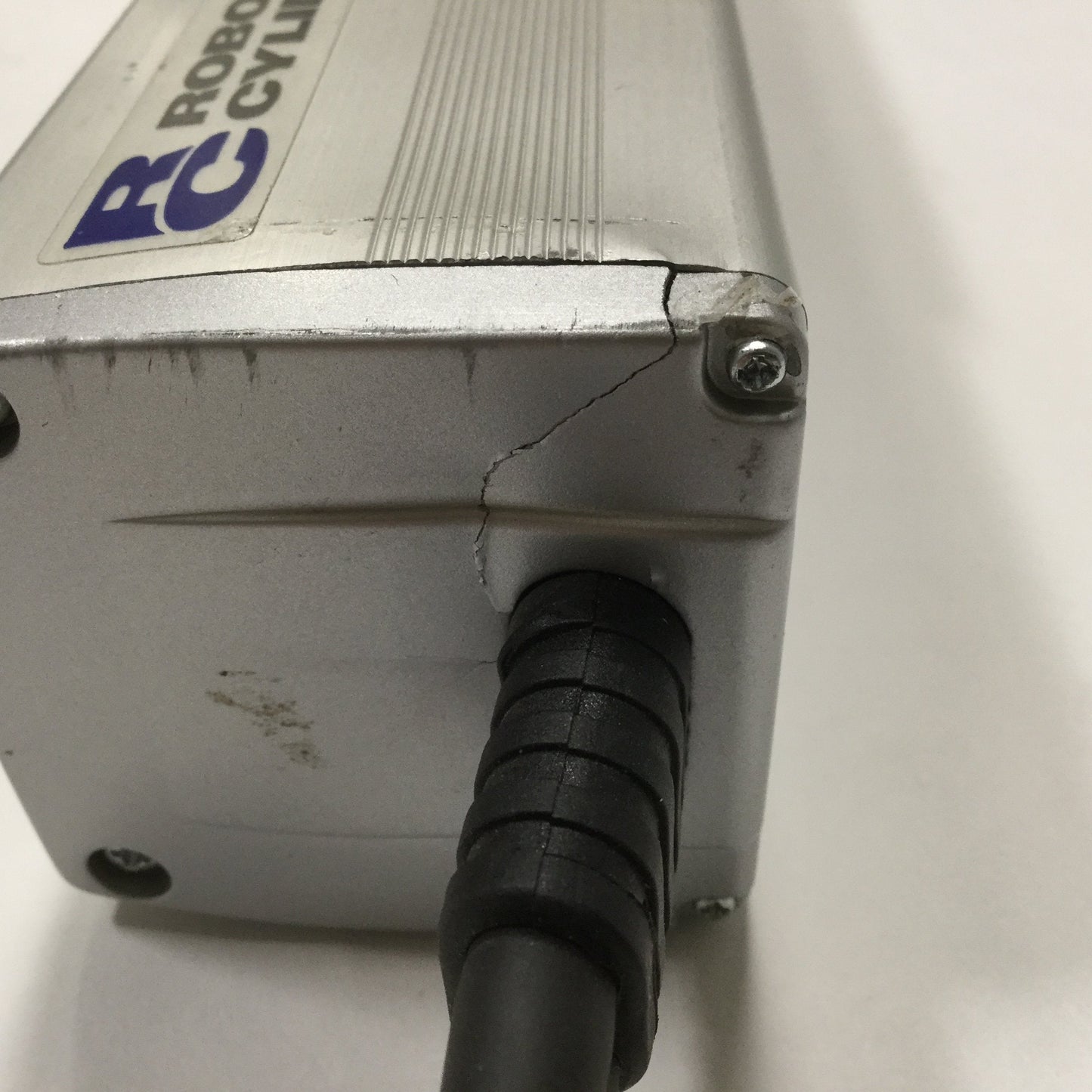 Used IAI RCP2-SS-I-PM-6-600-P1-P Slider w/ Iron Base 600mm Stroke 6mm Lead 10mm Screw