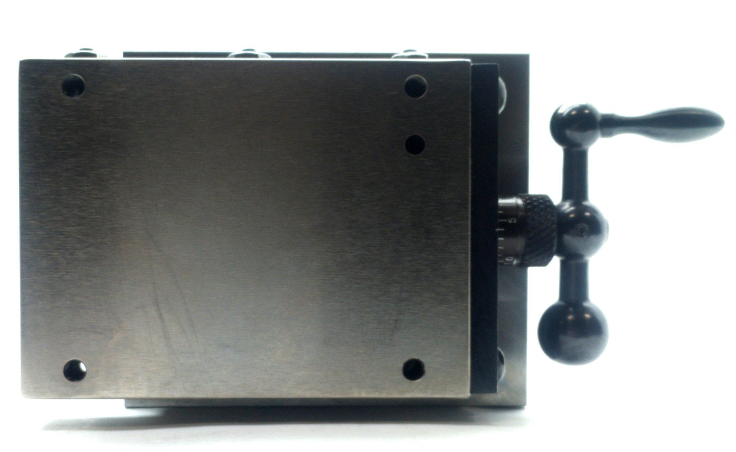 Used 2-Axis Dovetail Manual Positioner 1.5"Travel 40TPI 3 x 3" Stage 7.5 x 6.5 x 3.5"