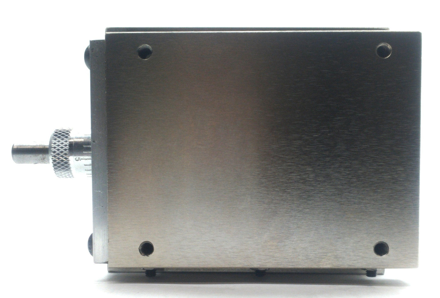 Used Dovetail Manual Positioner 2-Axis 3 x 3" Stage 1 1/2"Travel 40TPI 7.5 x 5 x 3.5"