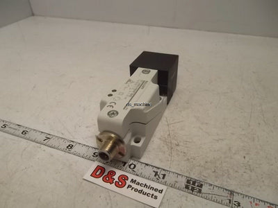 Used Balluff Proximity Sensor BES Q40KU-A11640F-S04G